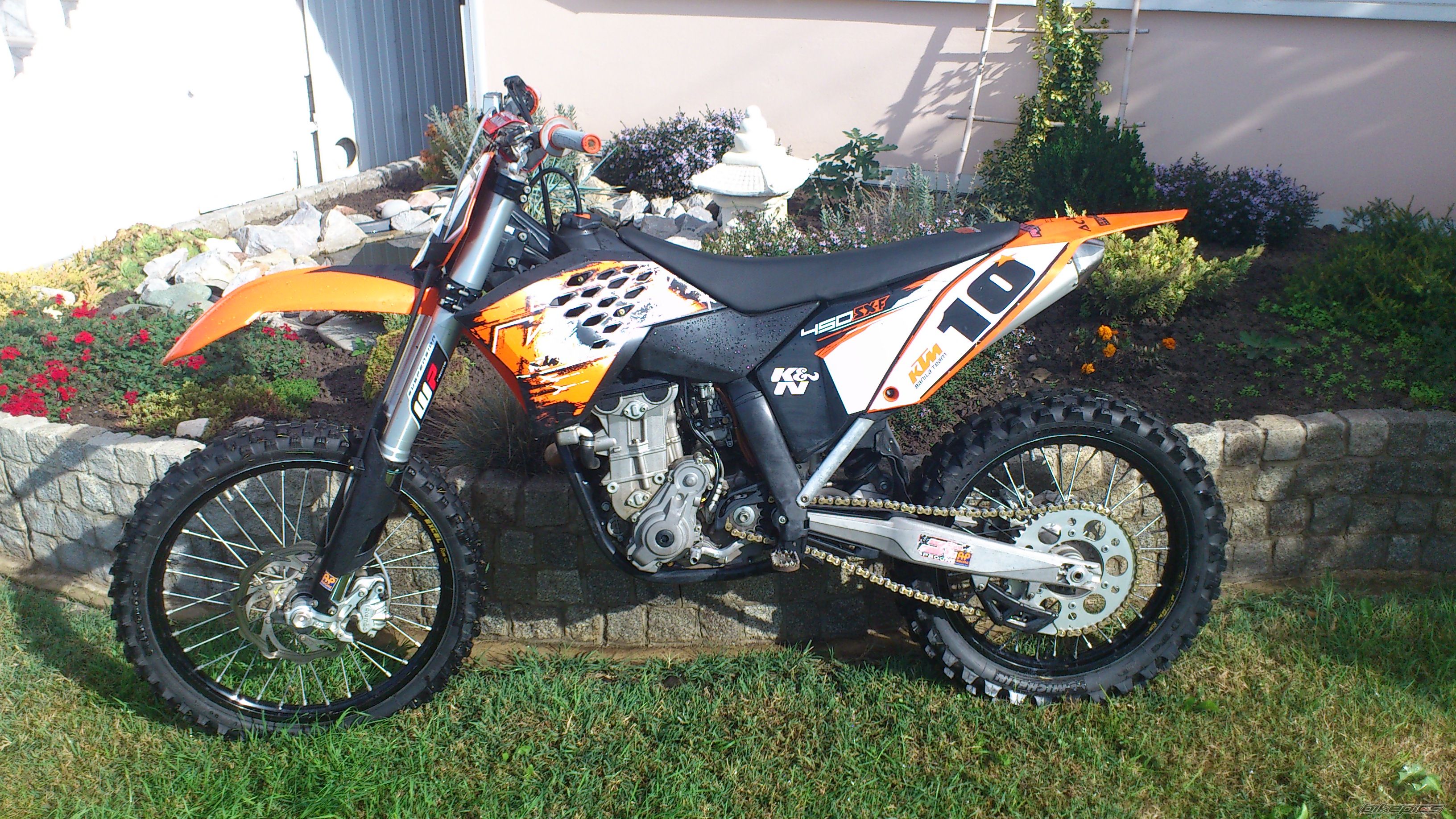 Photo 2471442