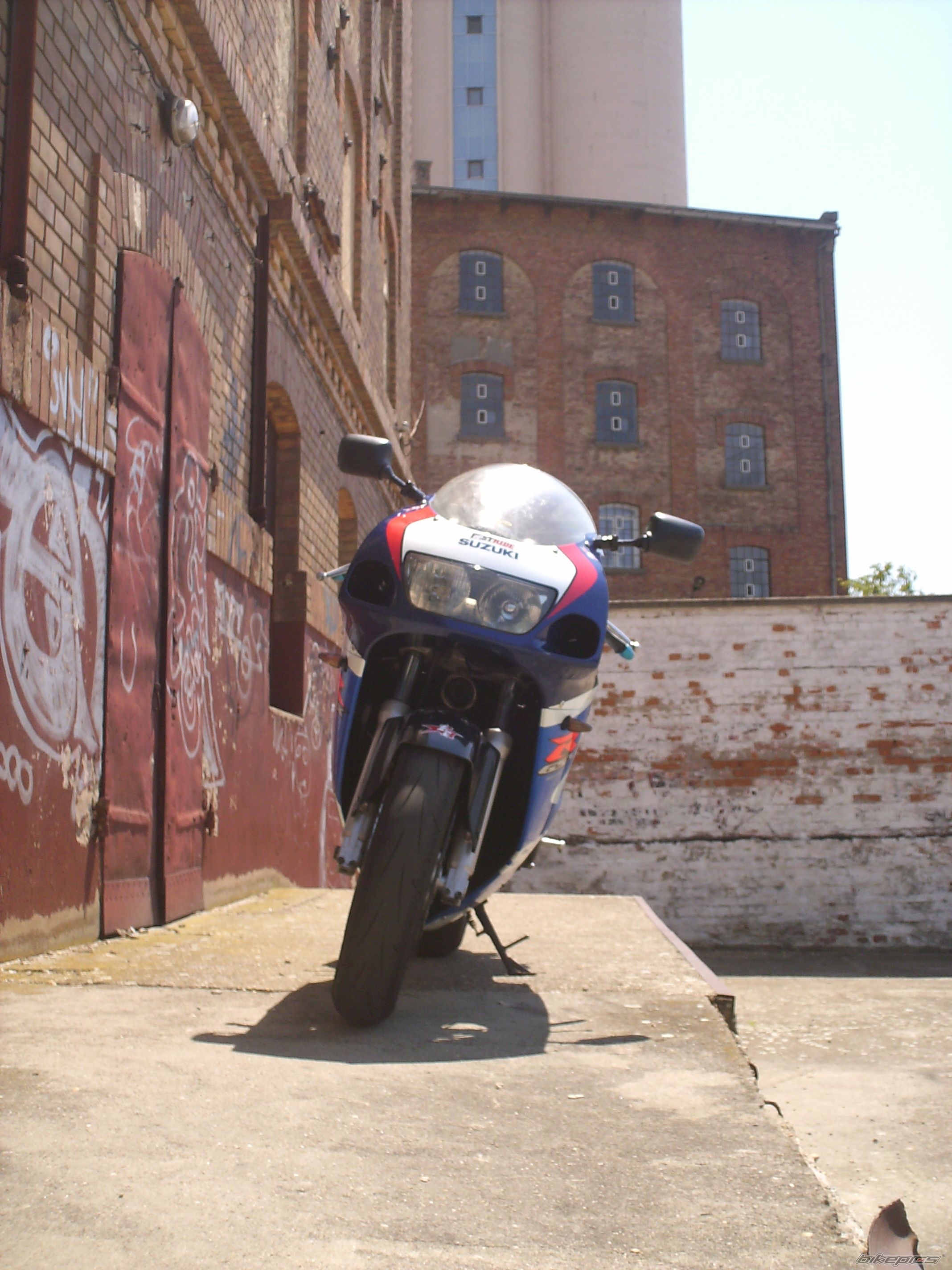 Photo 2471462