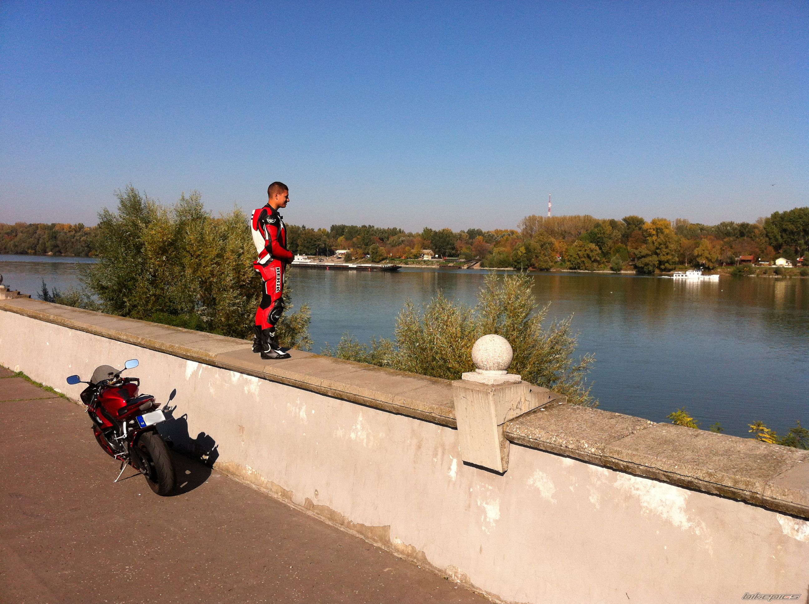 Photo 2471552
