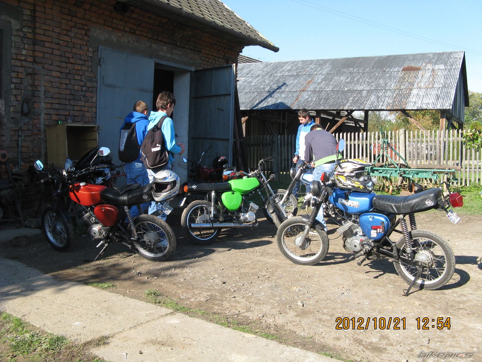 Photo 2471576