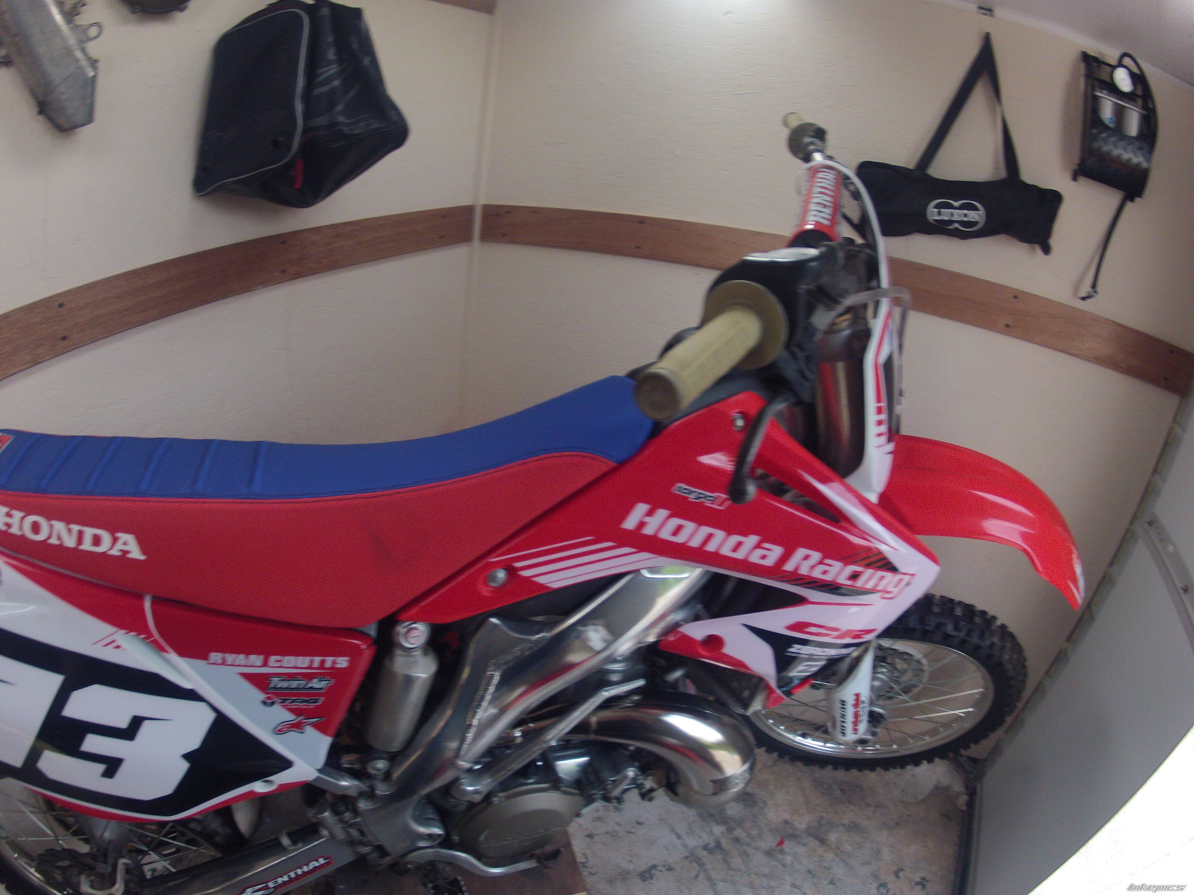 Photo 2471714