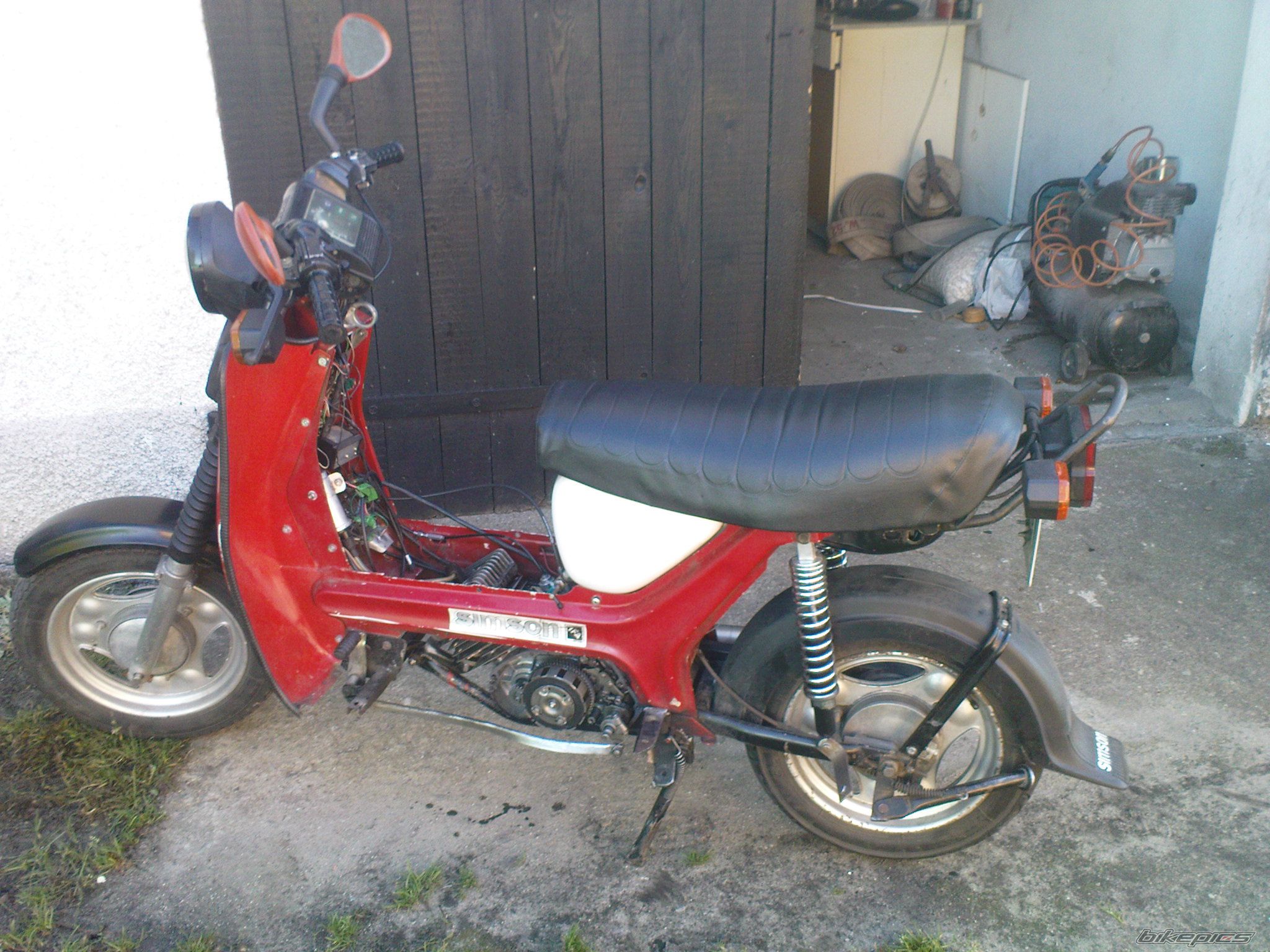 Photo 2472143