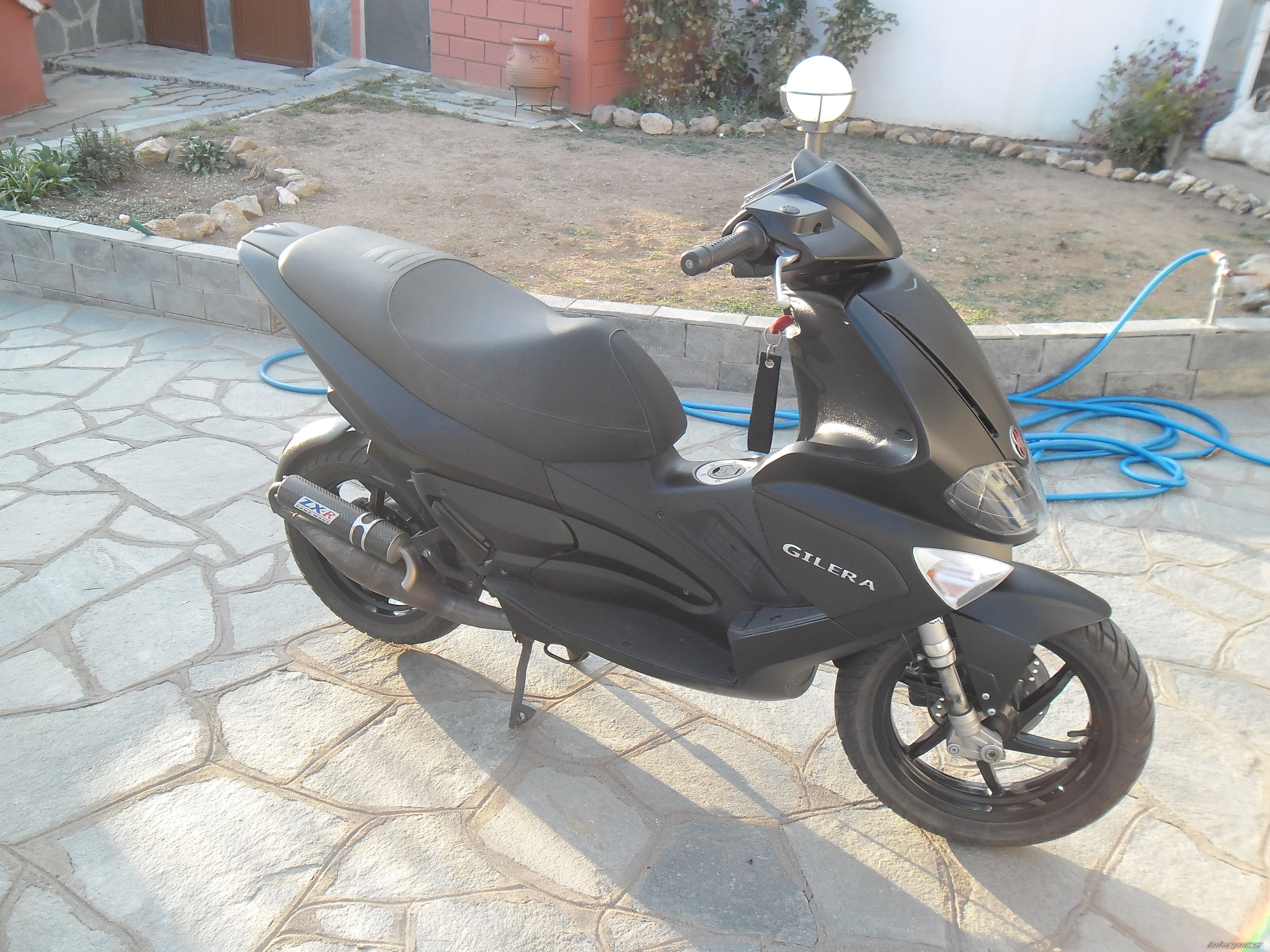 Photo 2472432