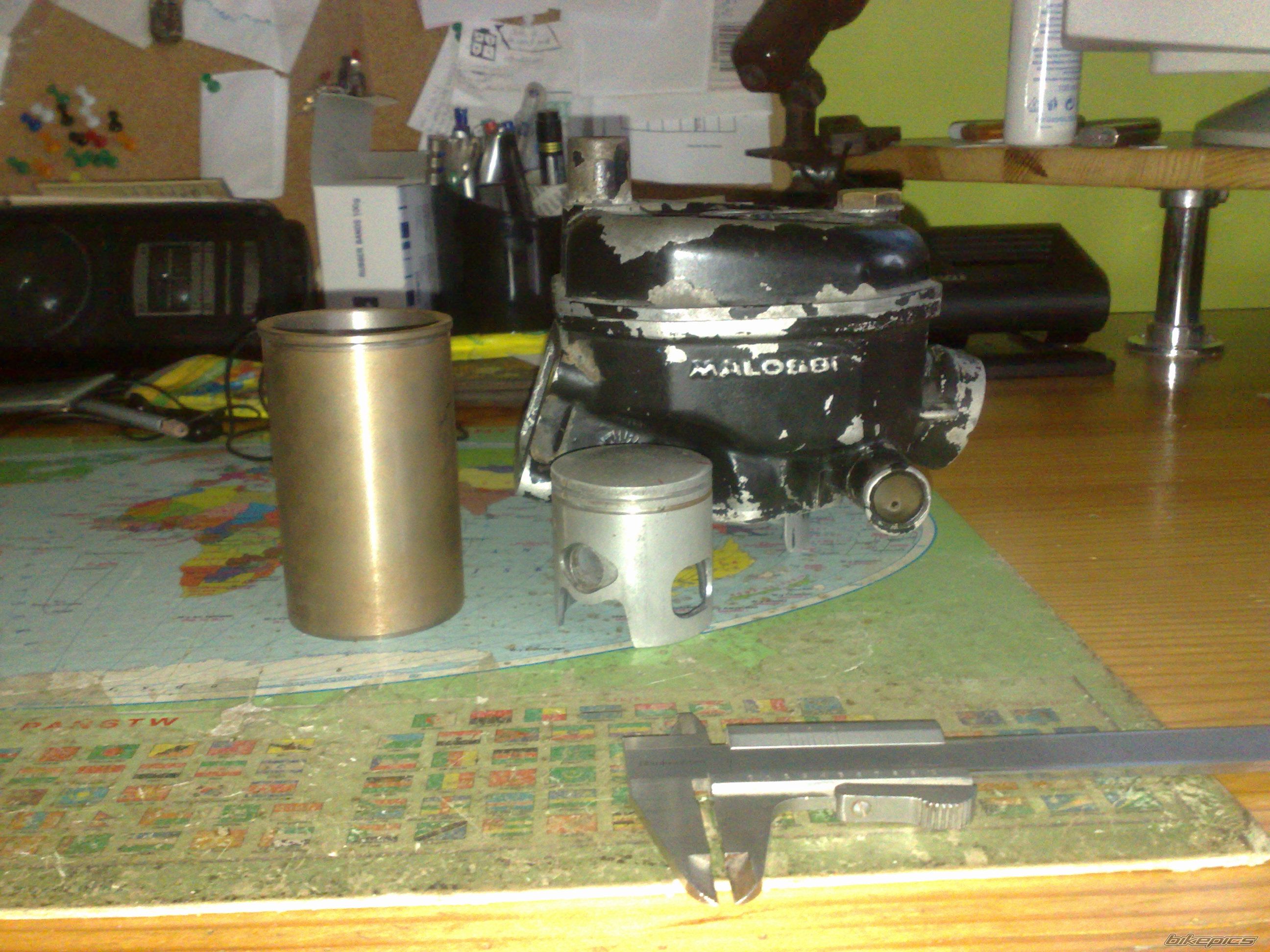 Photo 2472453