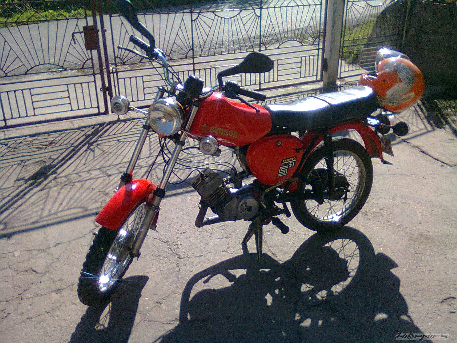 Photo 2472524