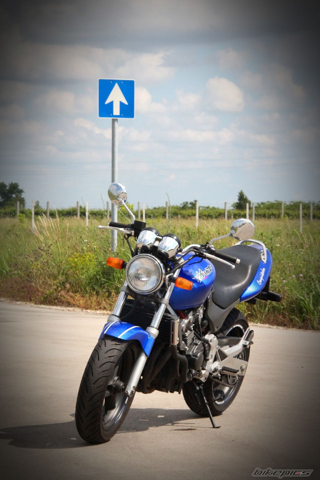 Photo 2472617