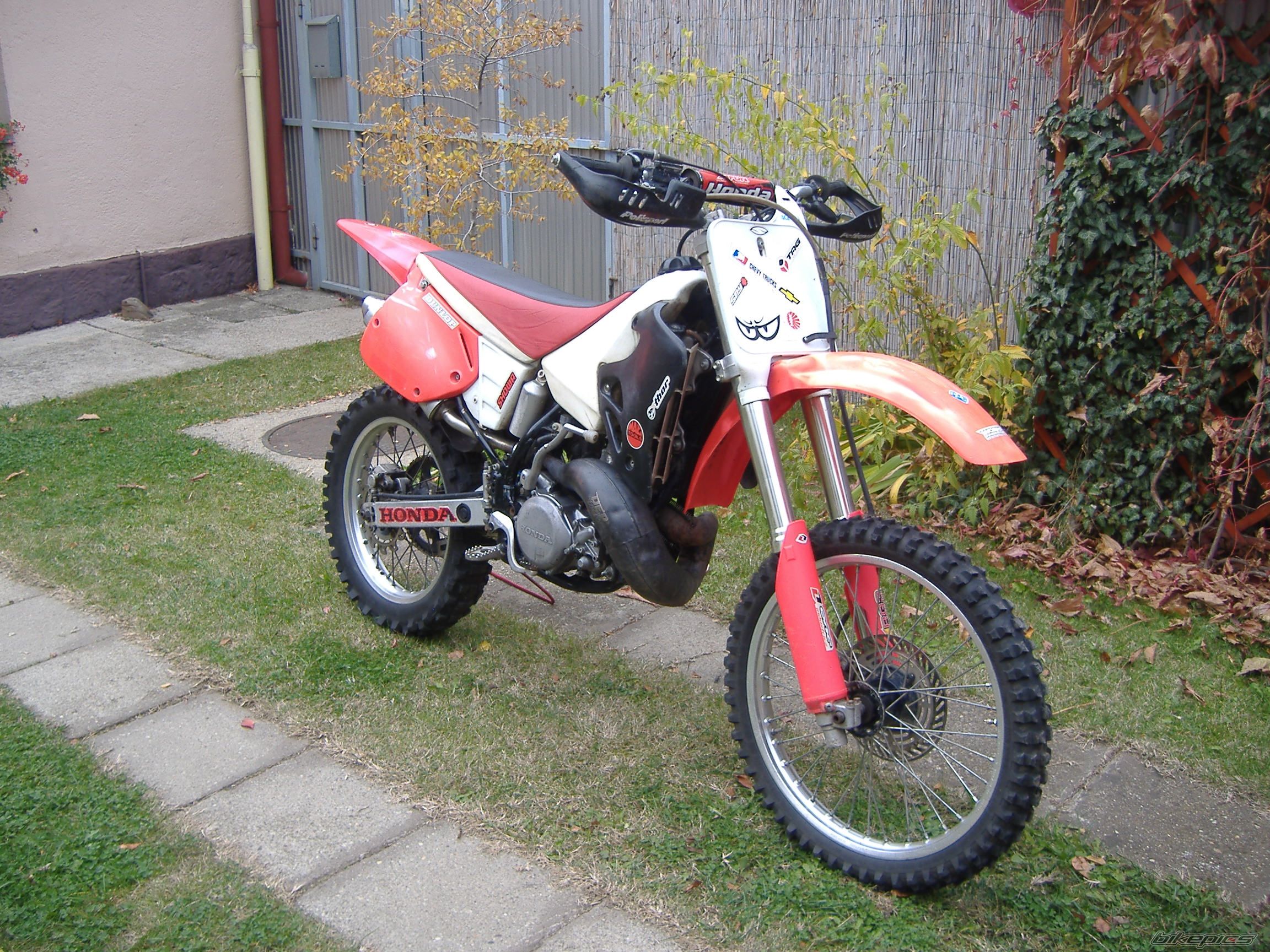 Photo 2472873