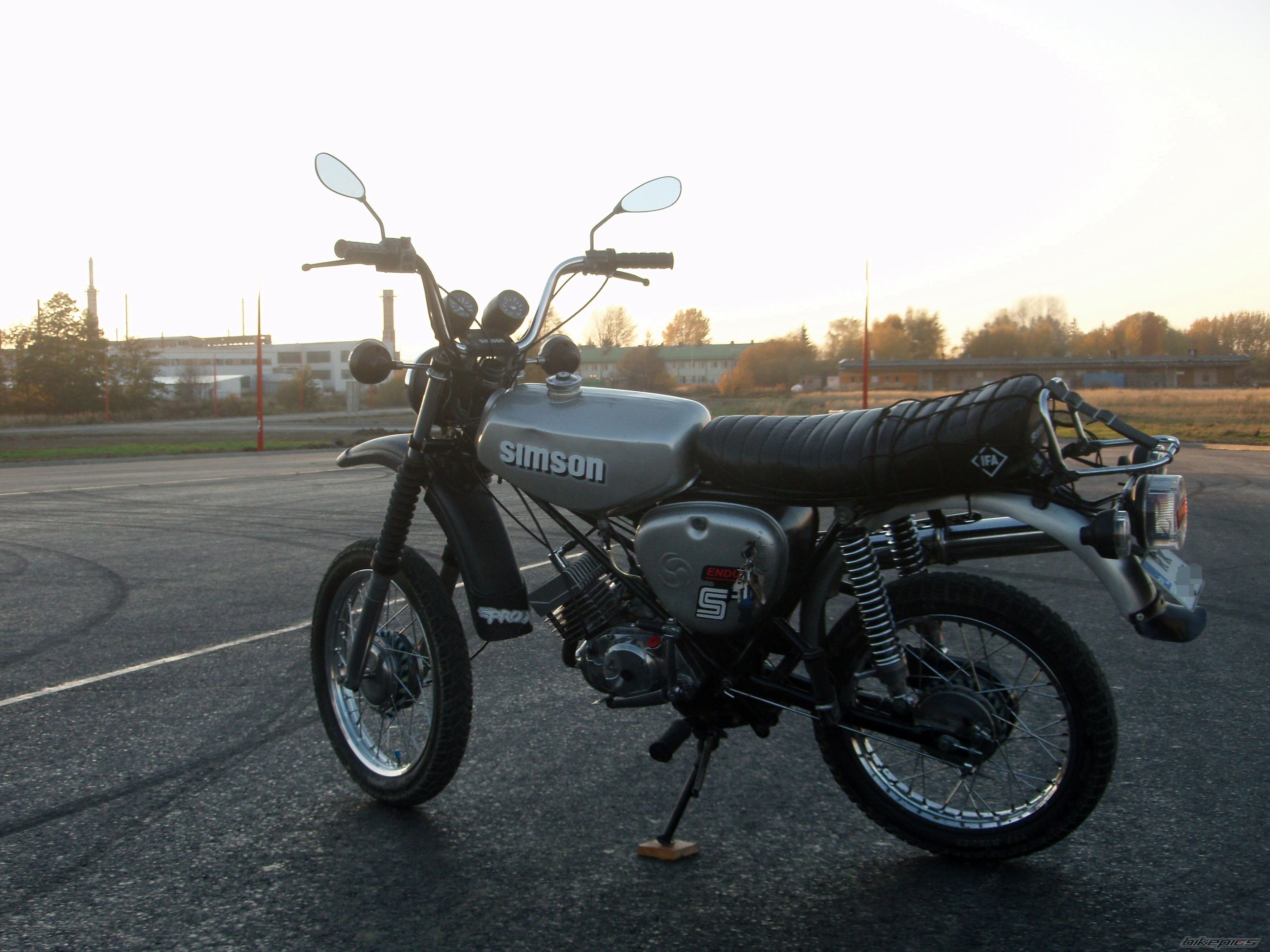 Photo 2472917