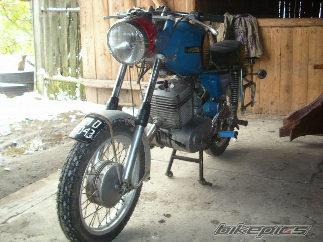 Photo 2472984