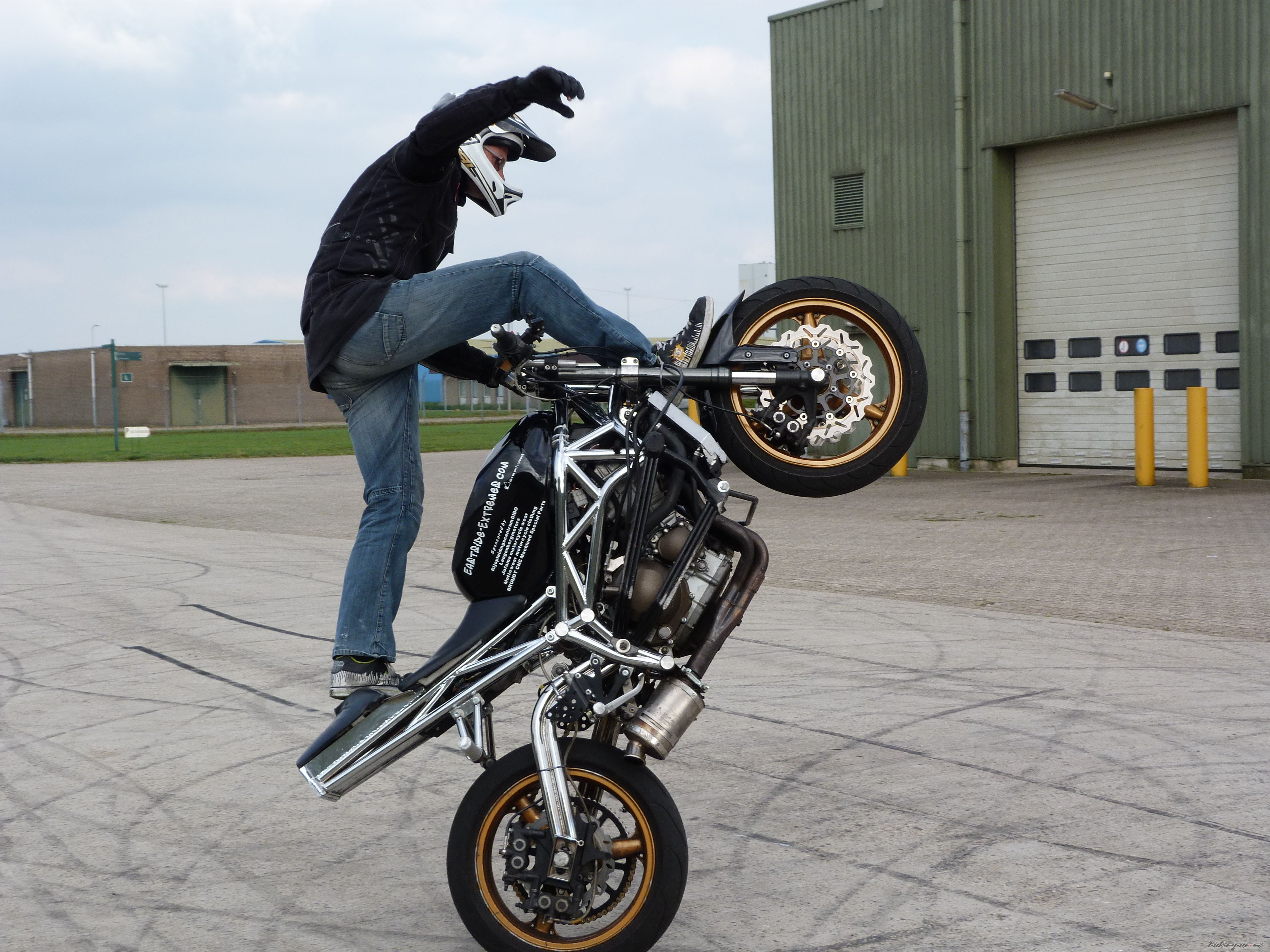 Photo 2473242