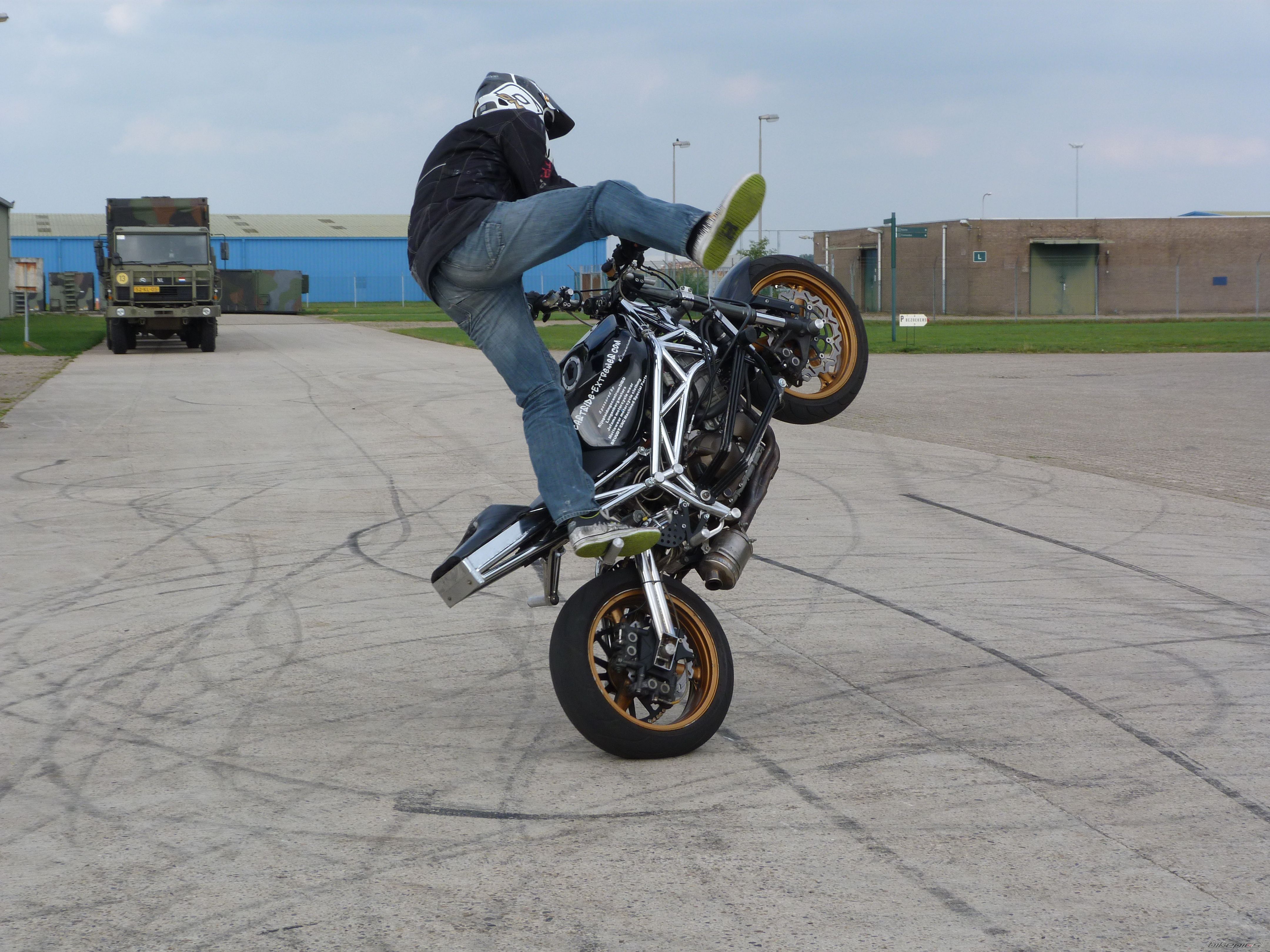 Photo 2473244