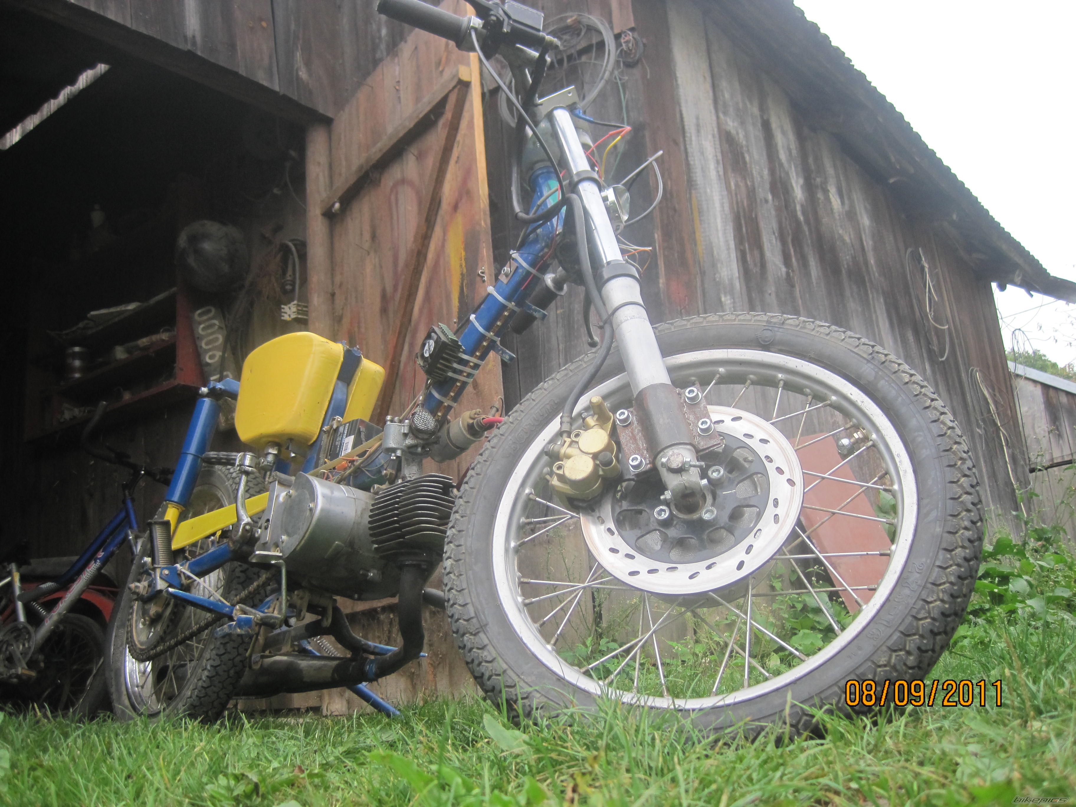 Photo 2473776