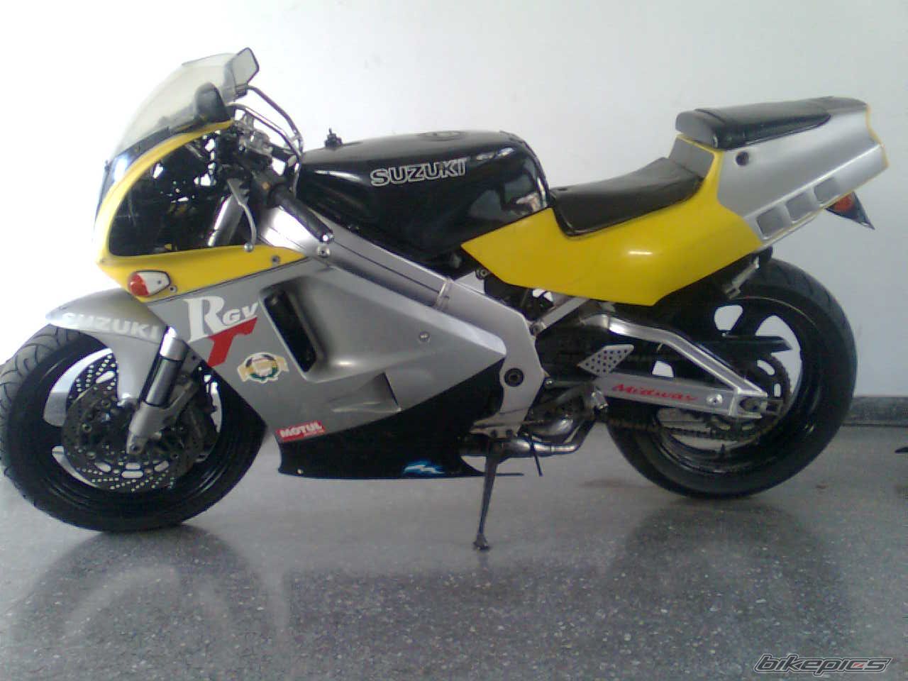 Photo 2473818