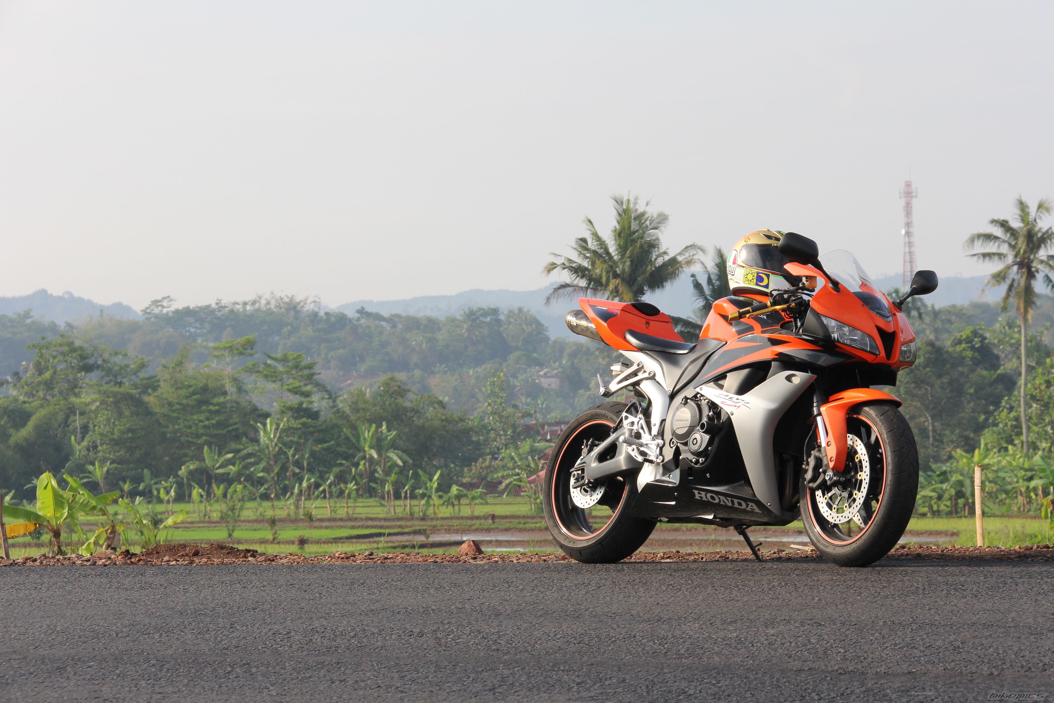 Bike Photo 2473827