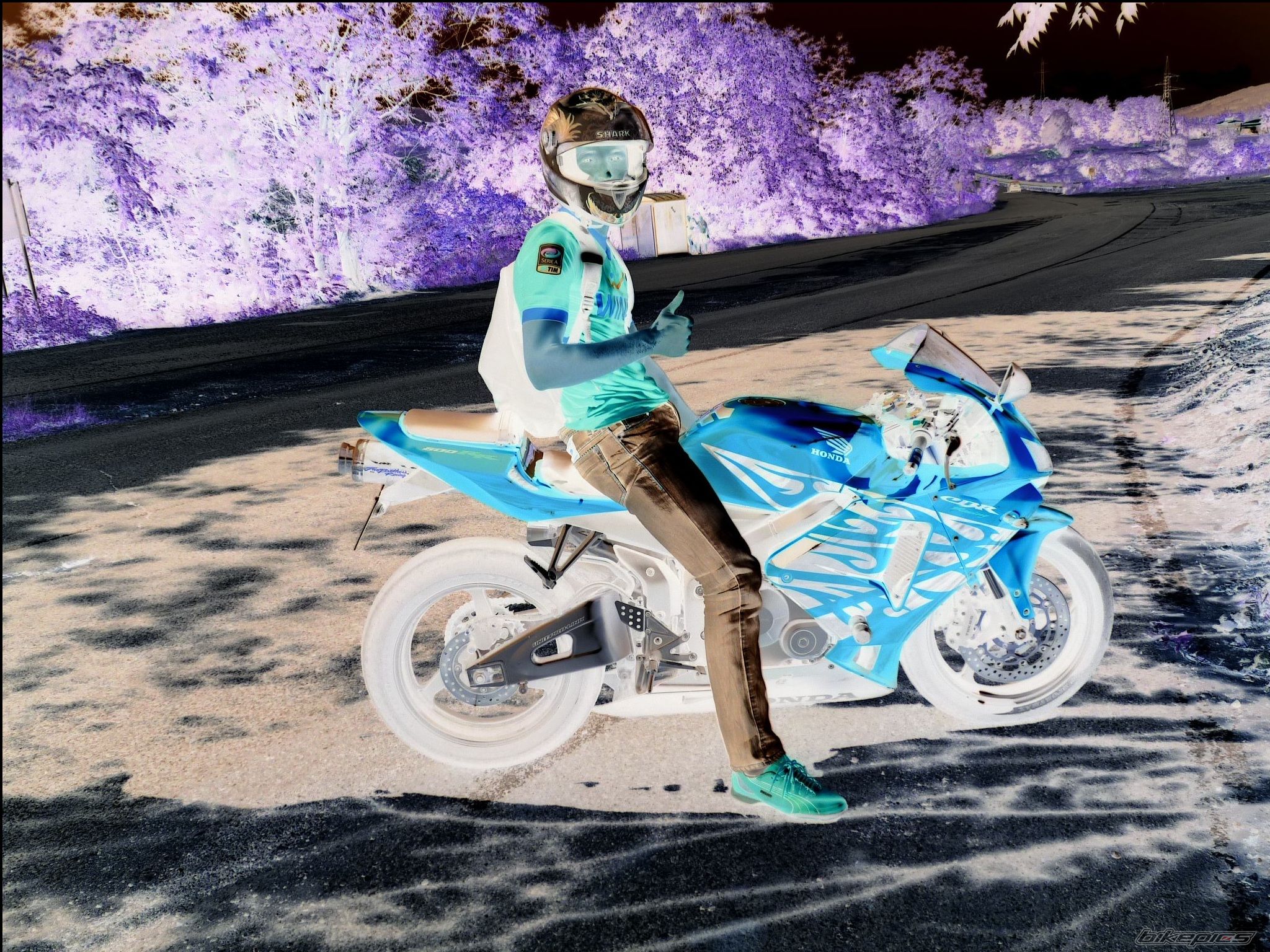 Bike Photo 2474009