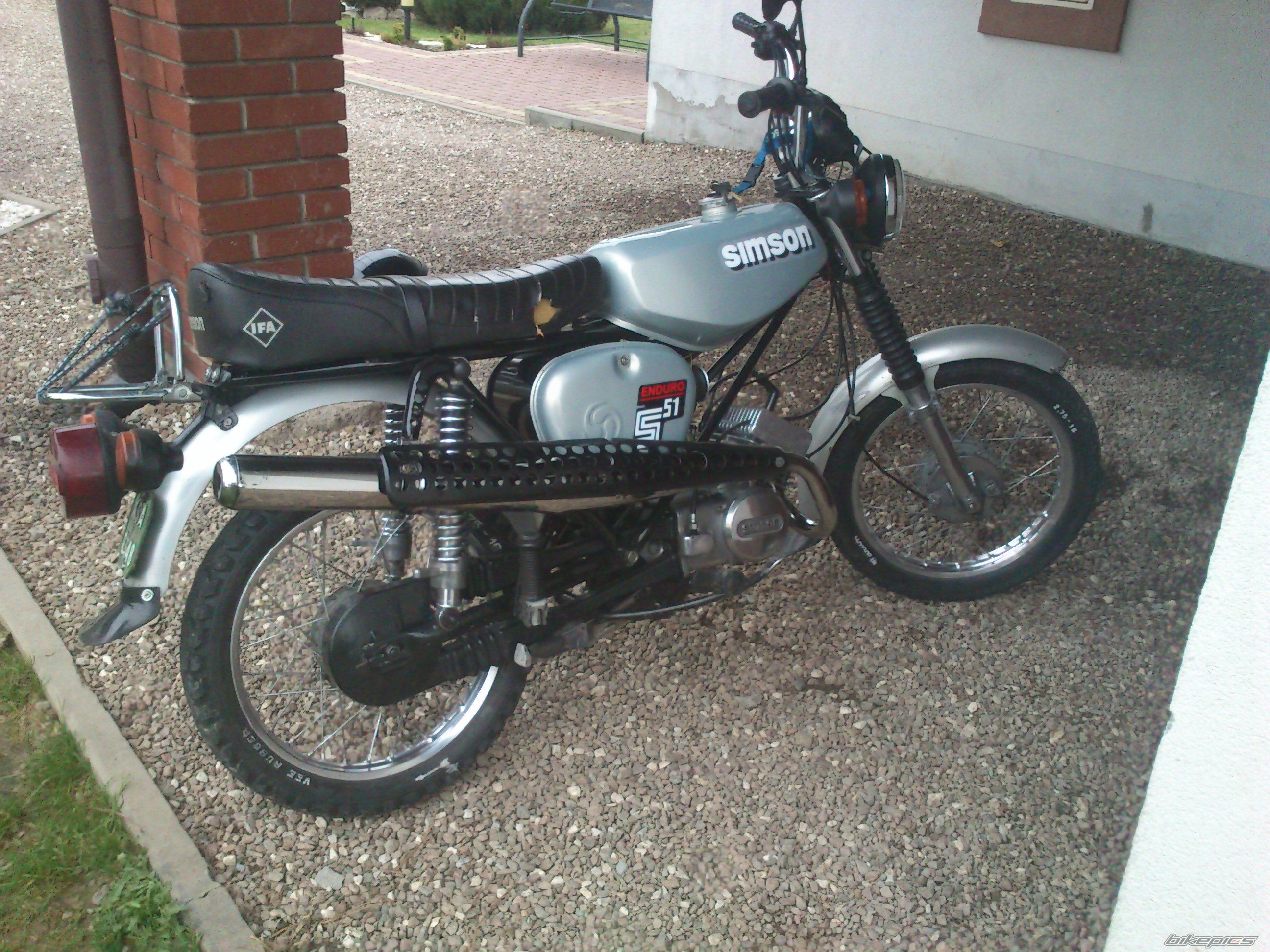 Photo 2474319