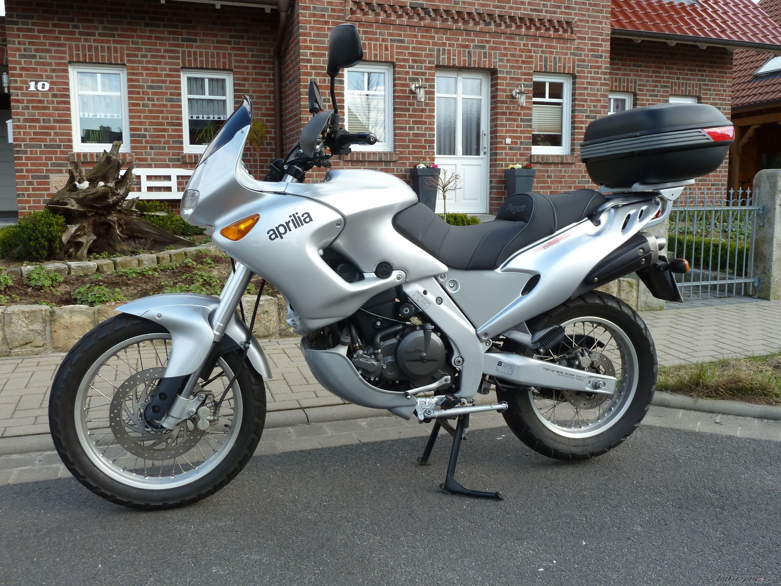 Photo 2474481