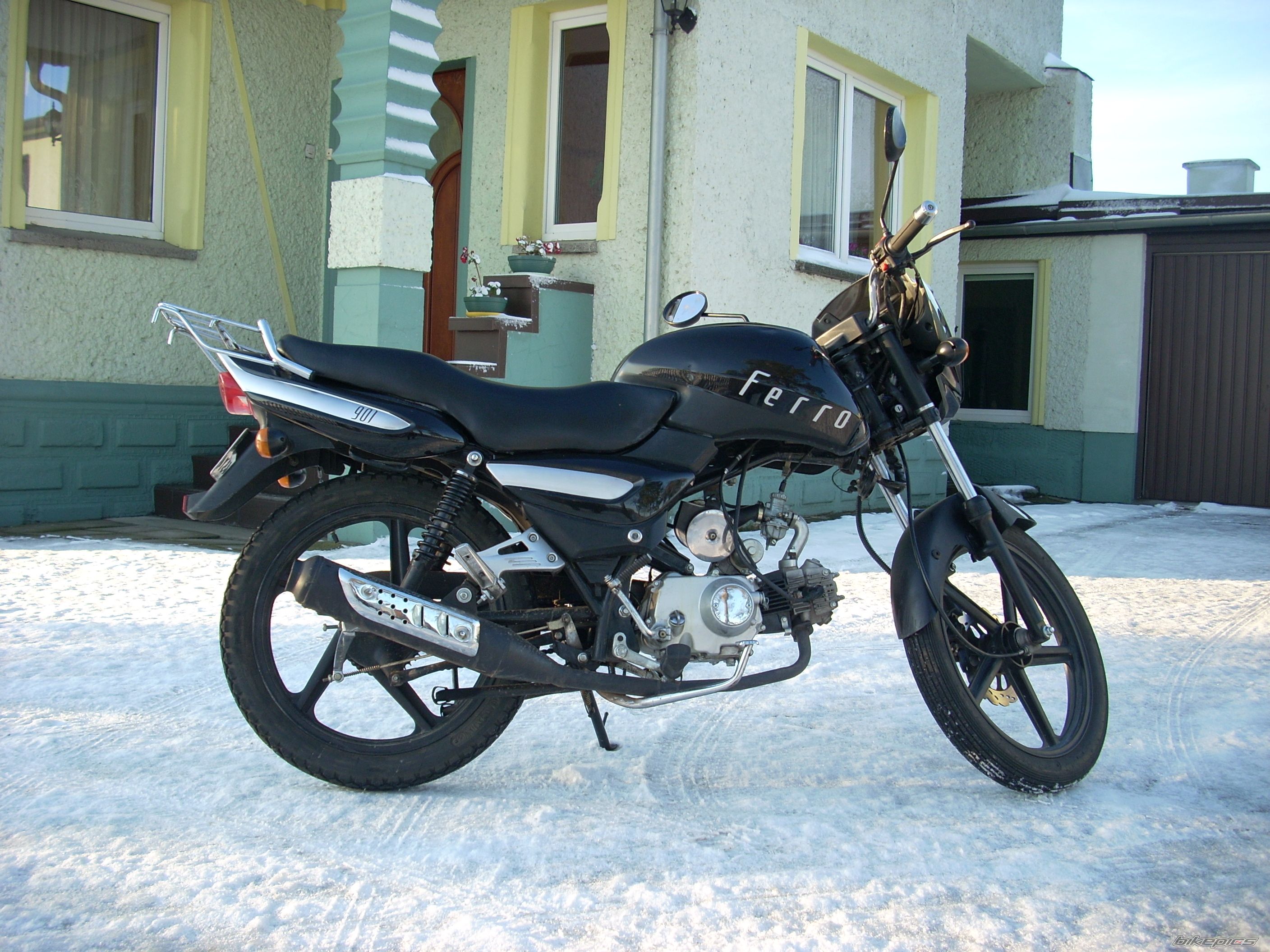 Photo 2474577