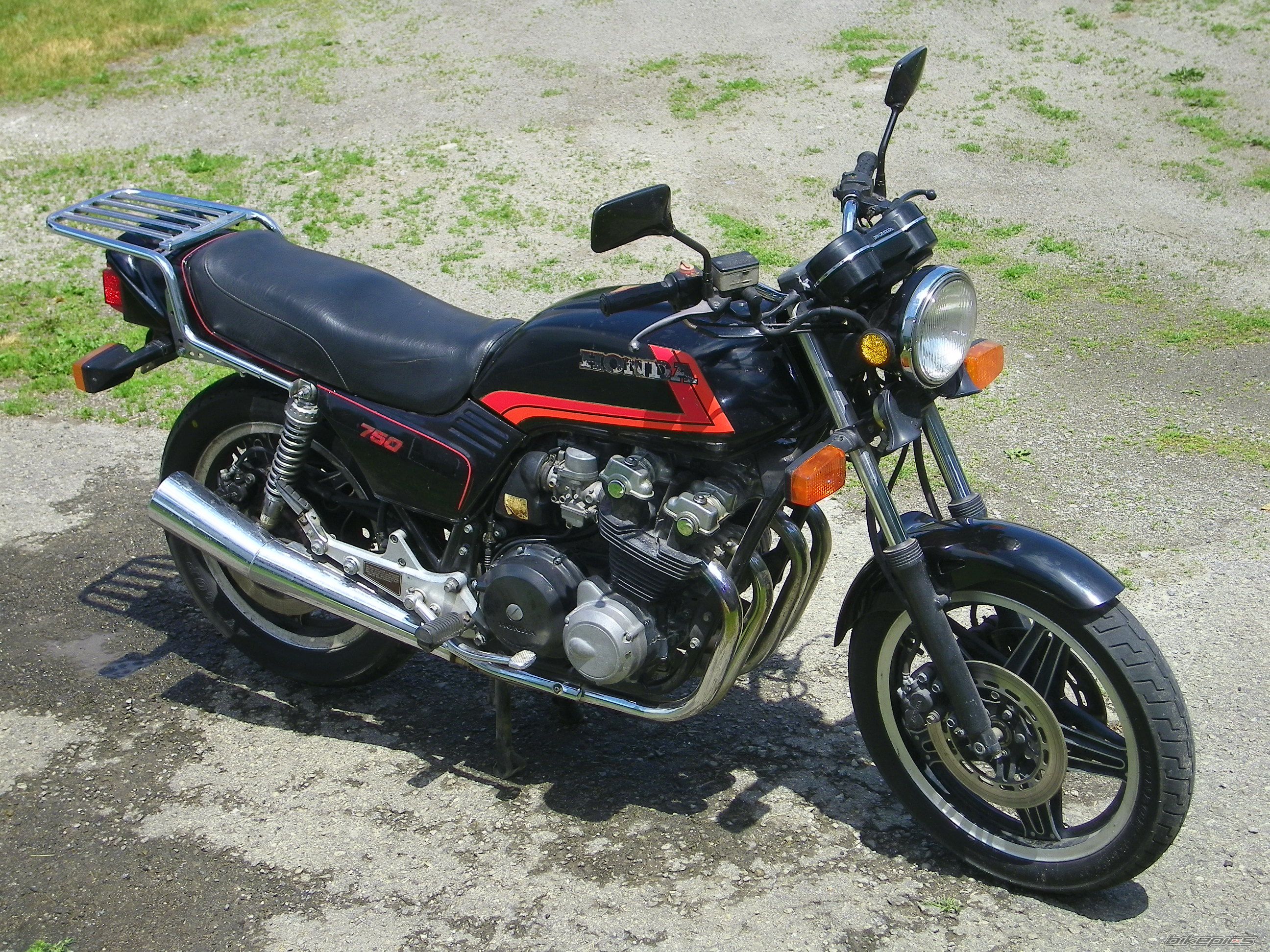 Photo 2474605