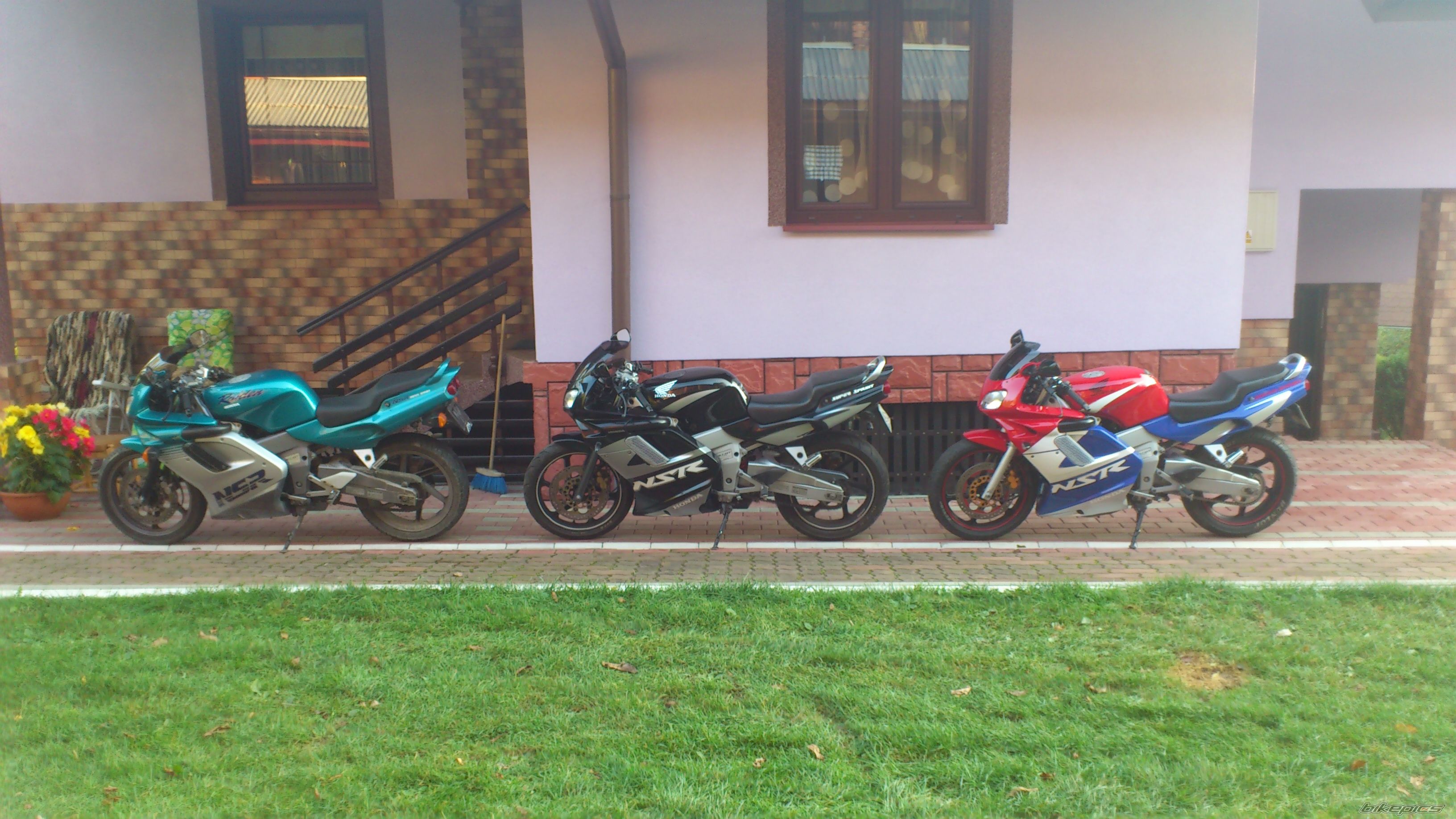 Photo 2474717