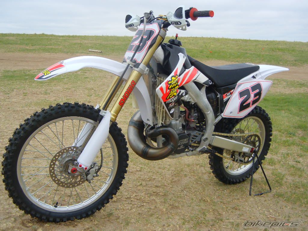 Photo 2474734