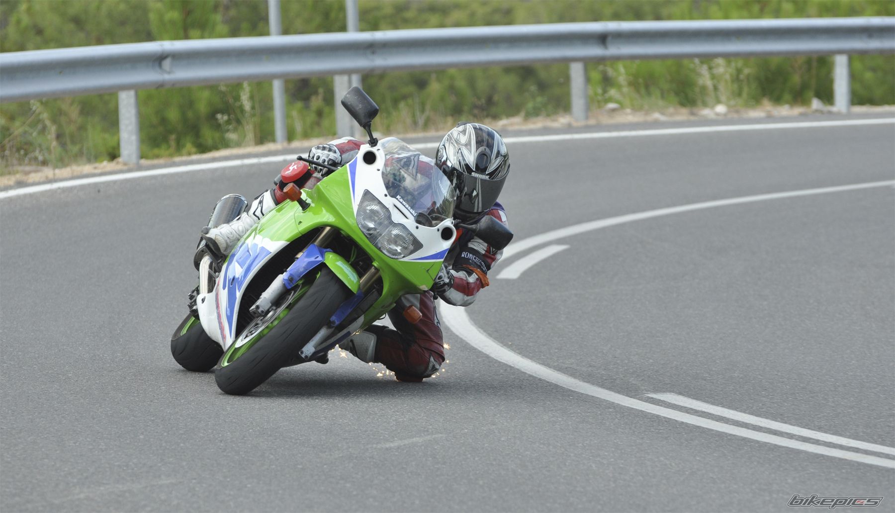 Photo 2475271