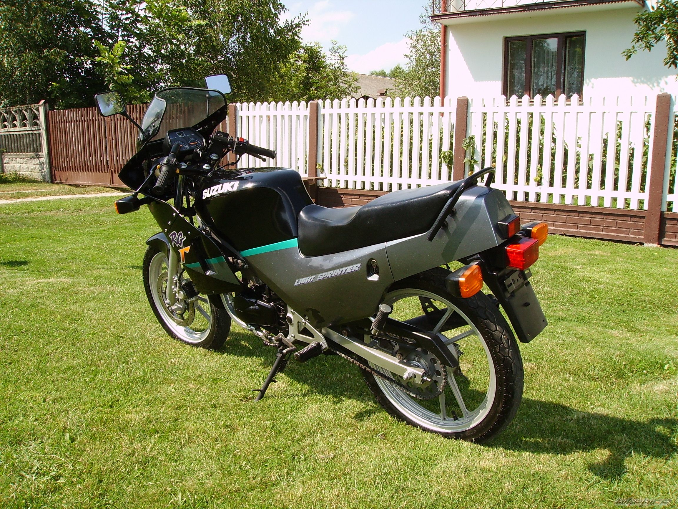 Photo 2475375