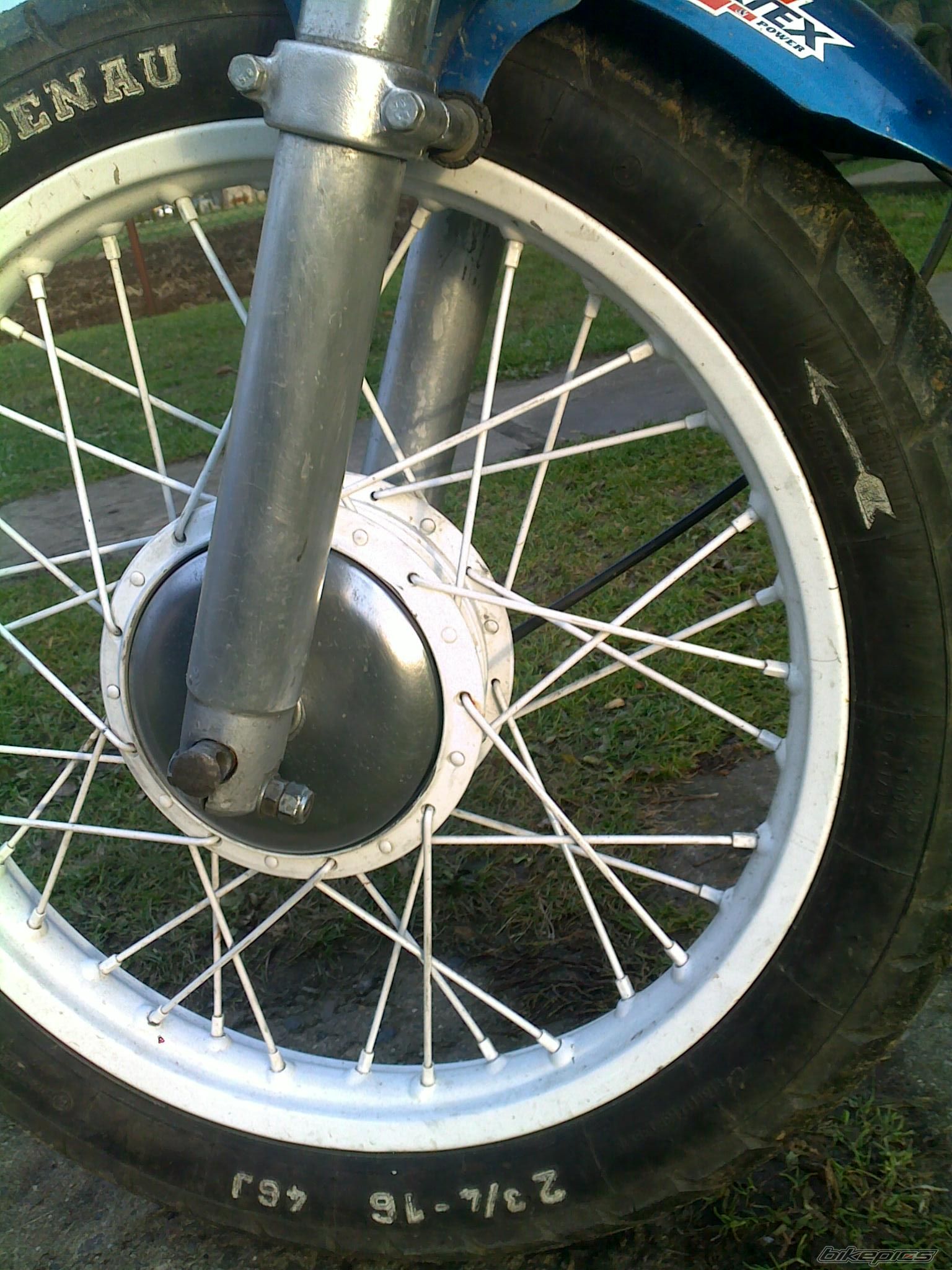Photo 2475497