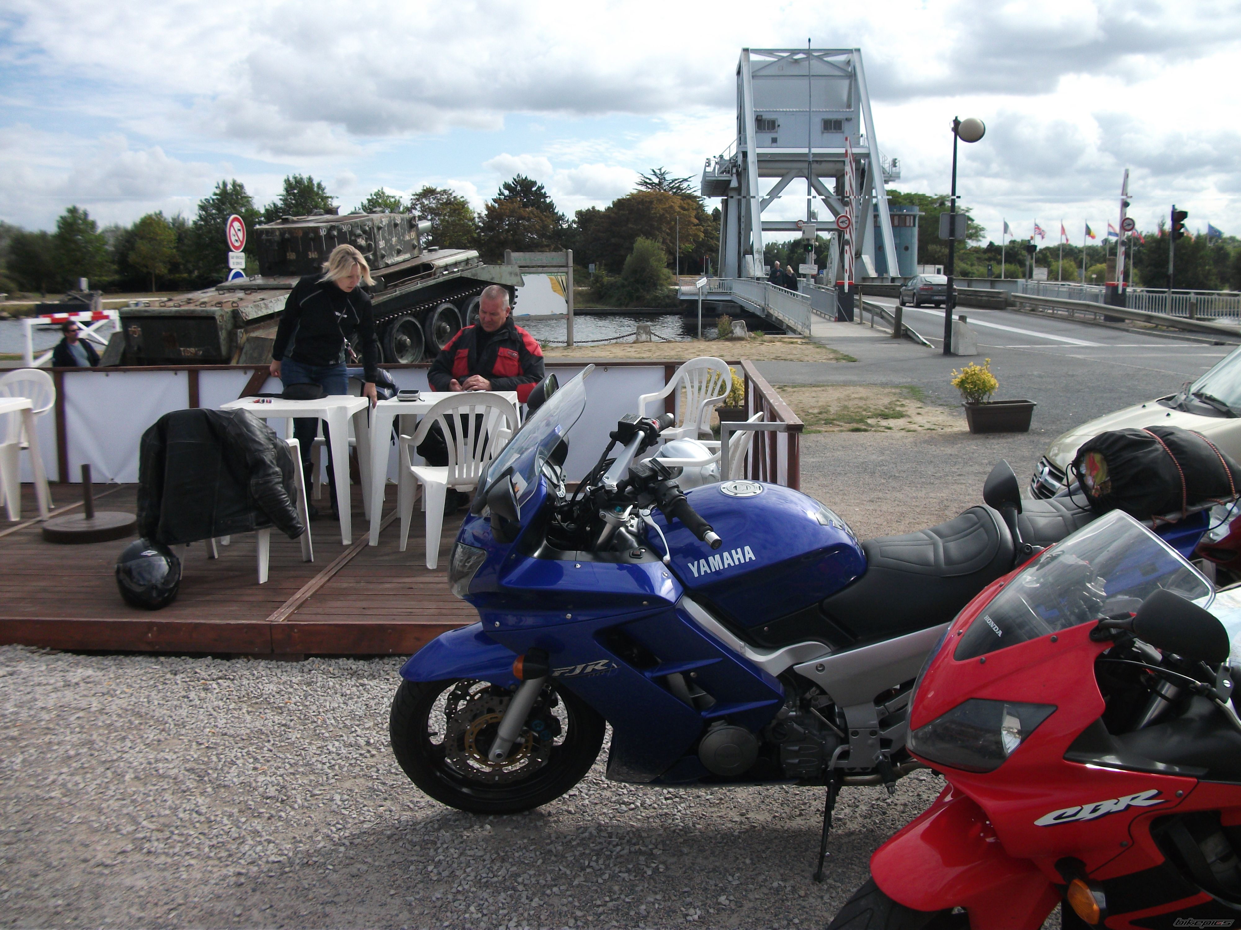 Photo 2475551