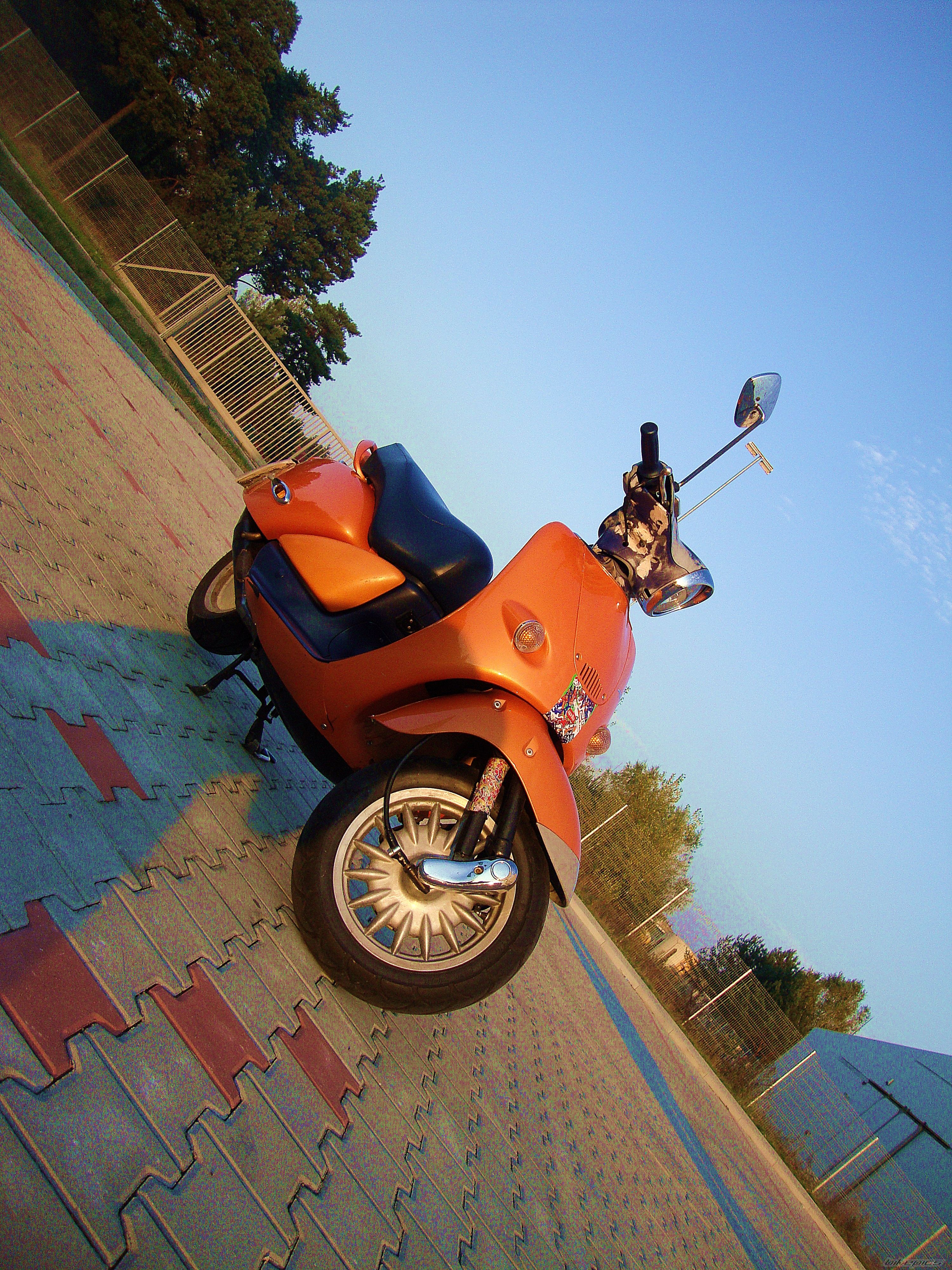Bike Photo 2475552
