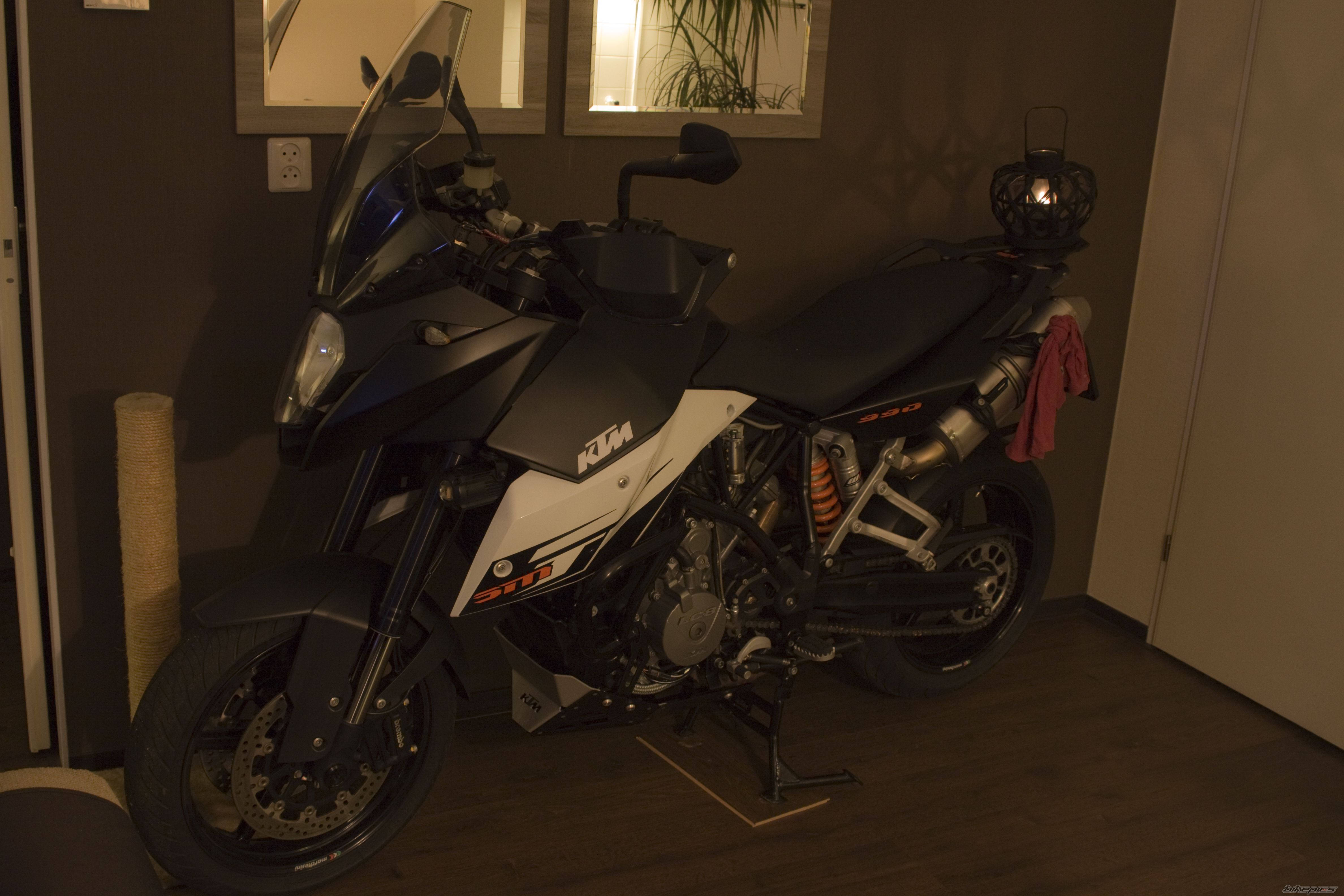 Photo 2475663