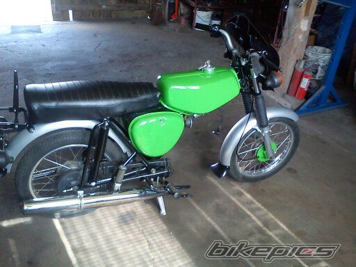 Photo 2475678