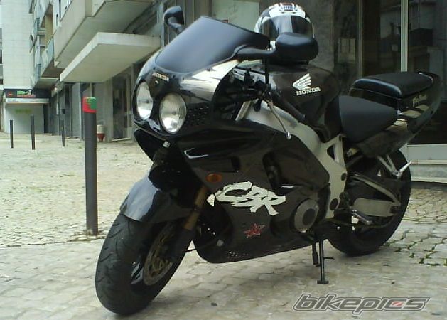 Photo 2475777