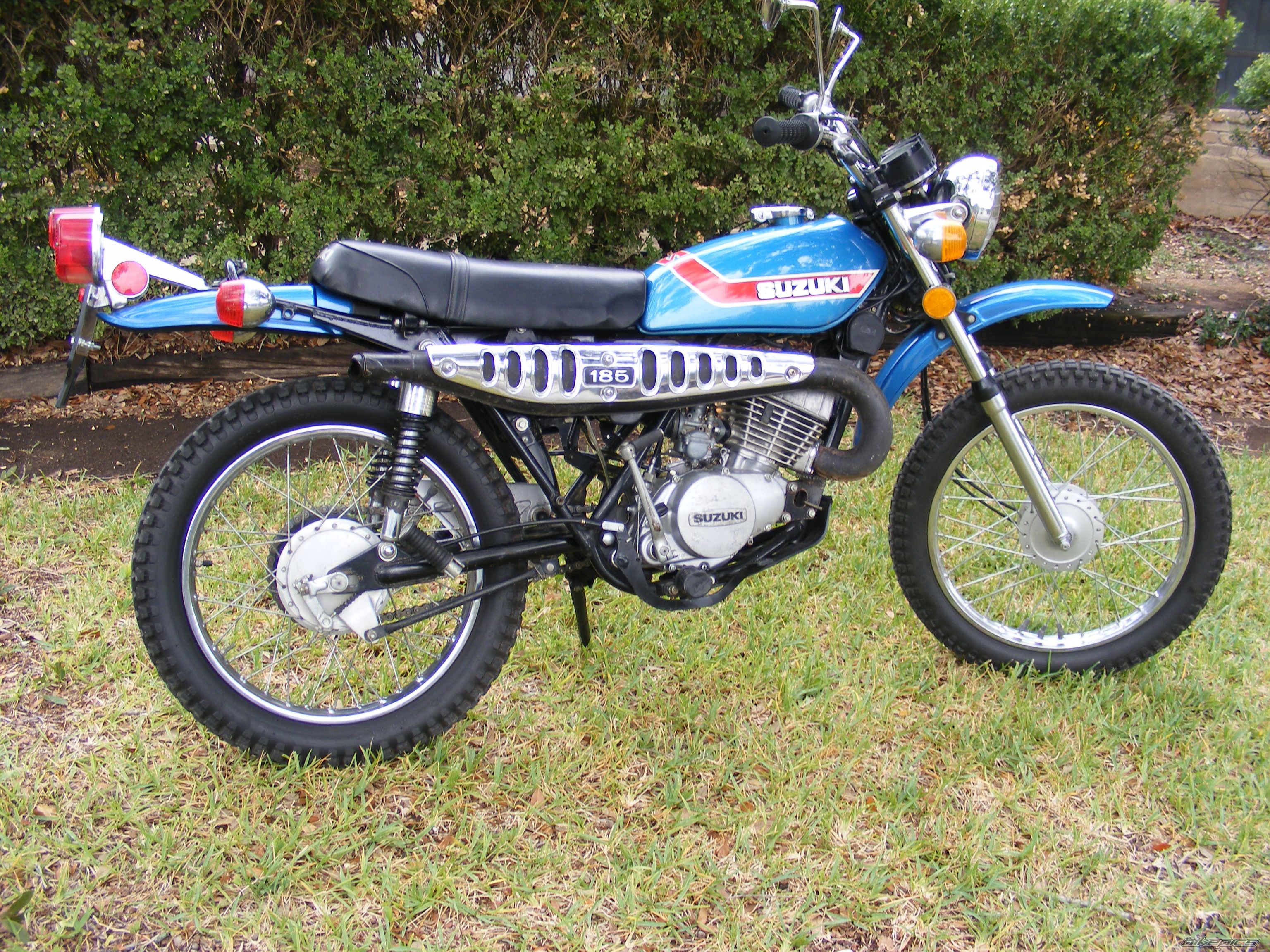 Photo 2475868
