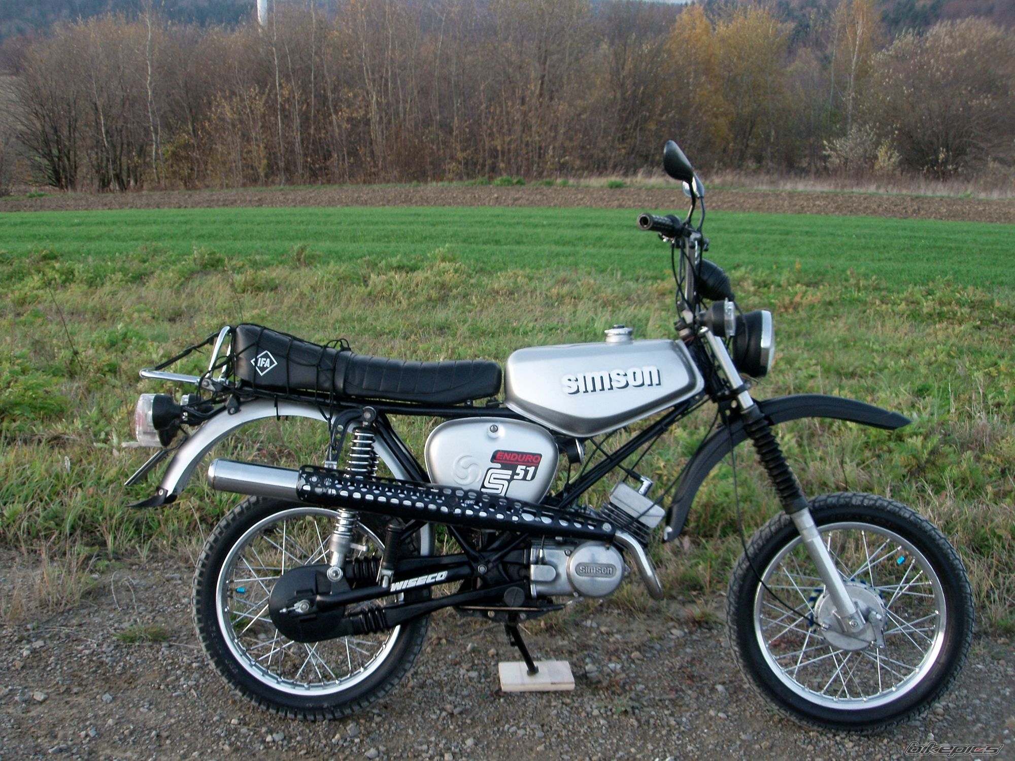 Photo 2475983