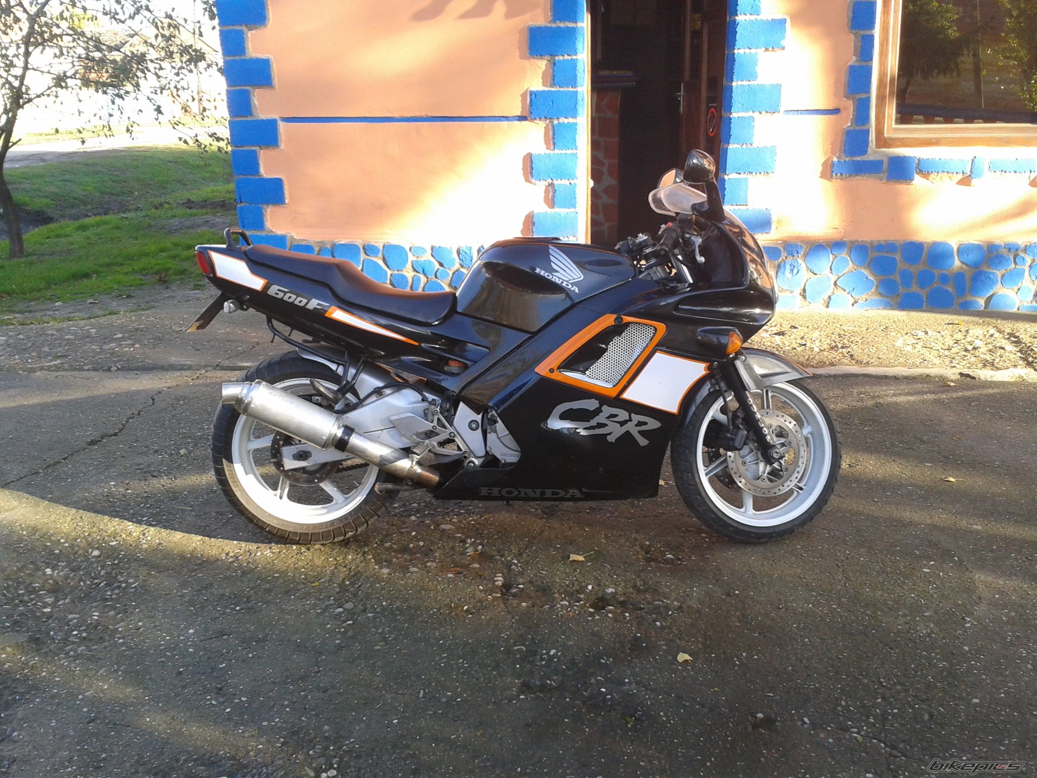 Photo 2476090