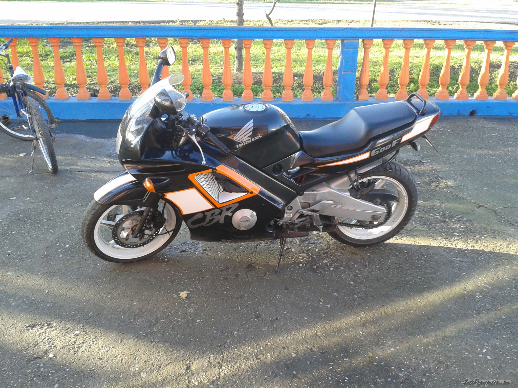 Photo 2476093
