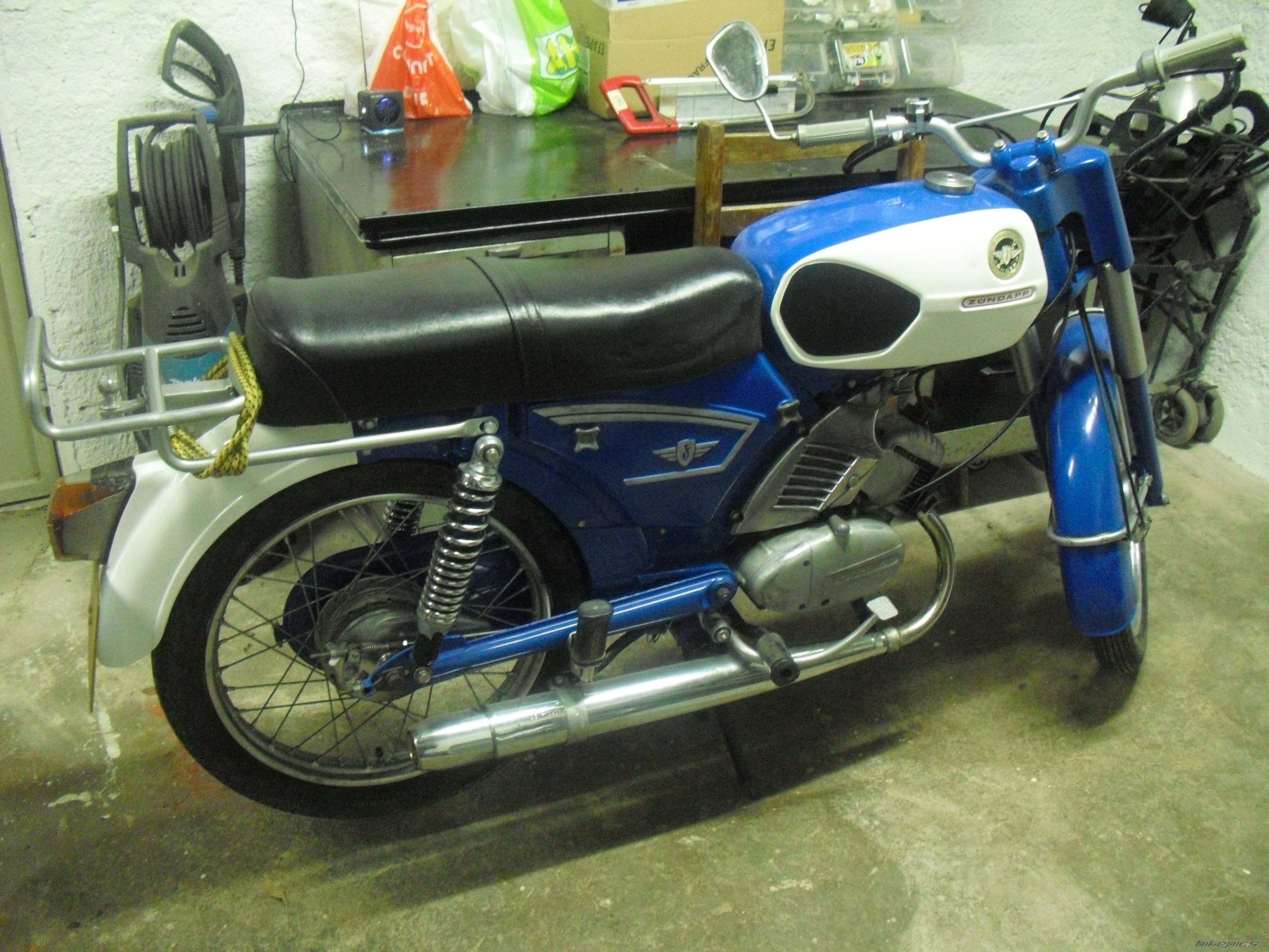 Photo 2476190