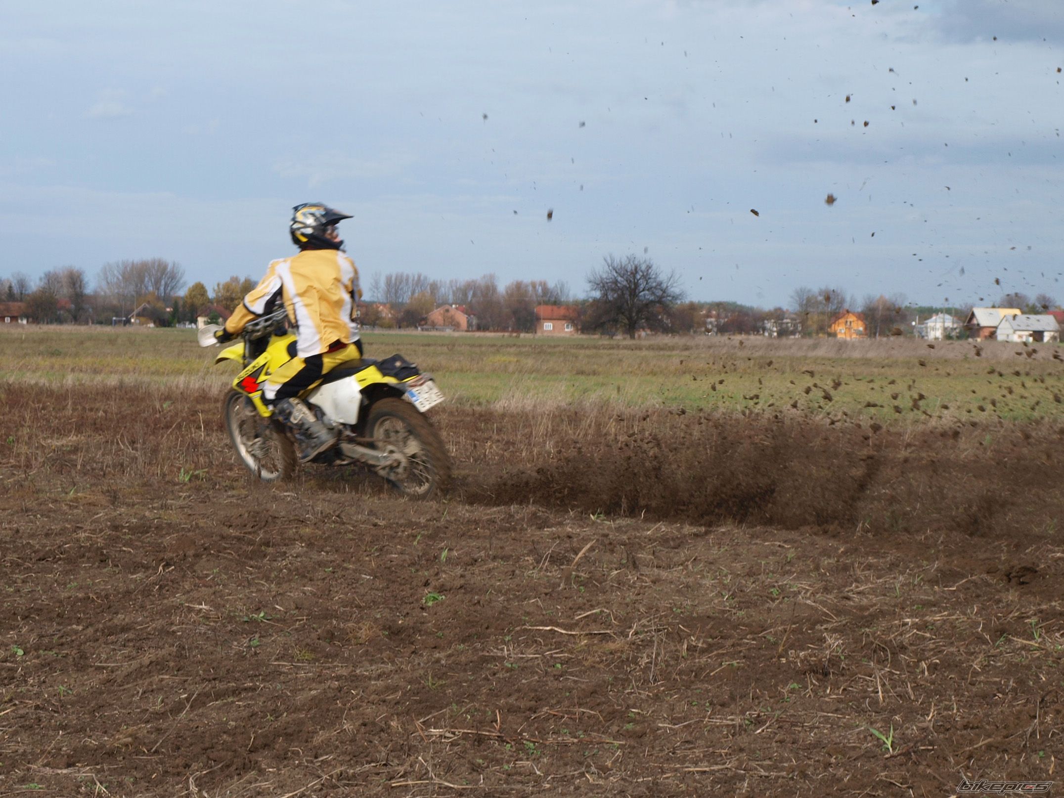 Photo 2476195
