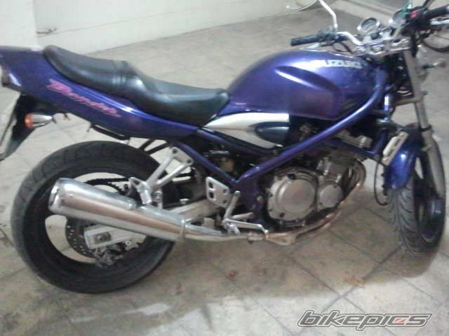 Photo 2476638