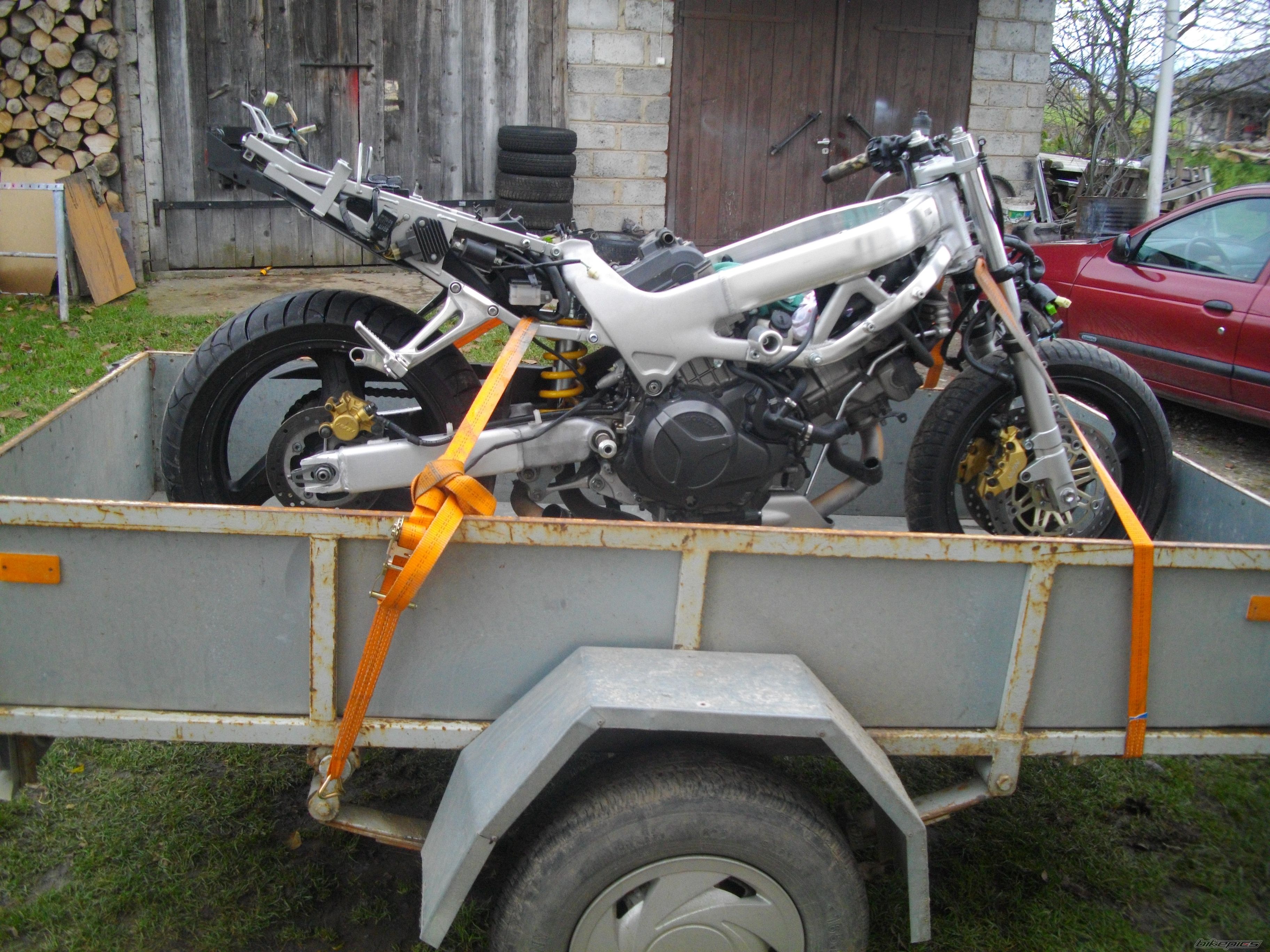 Photo 2476855
