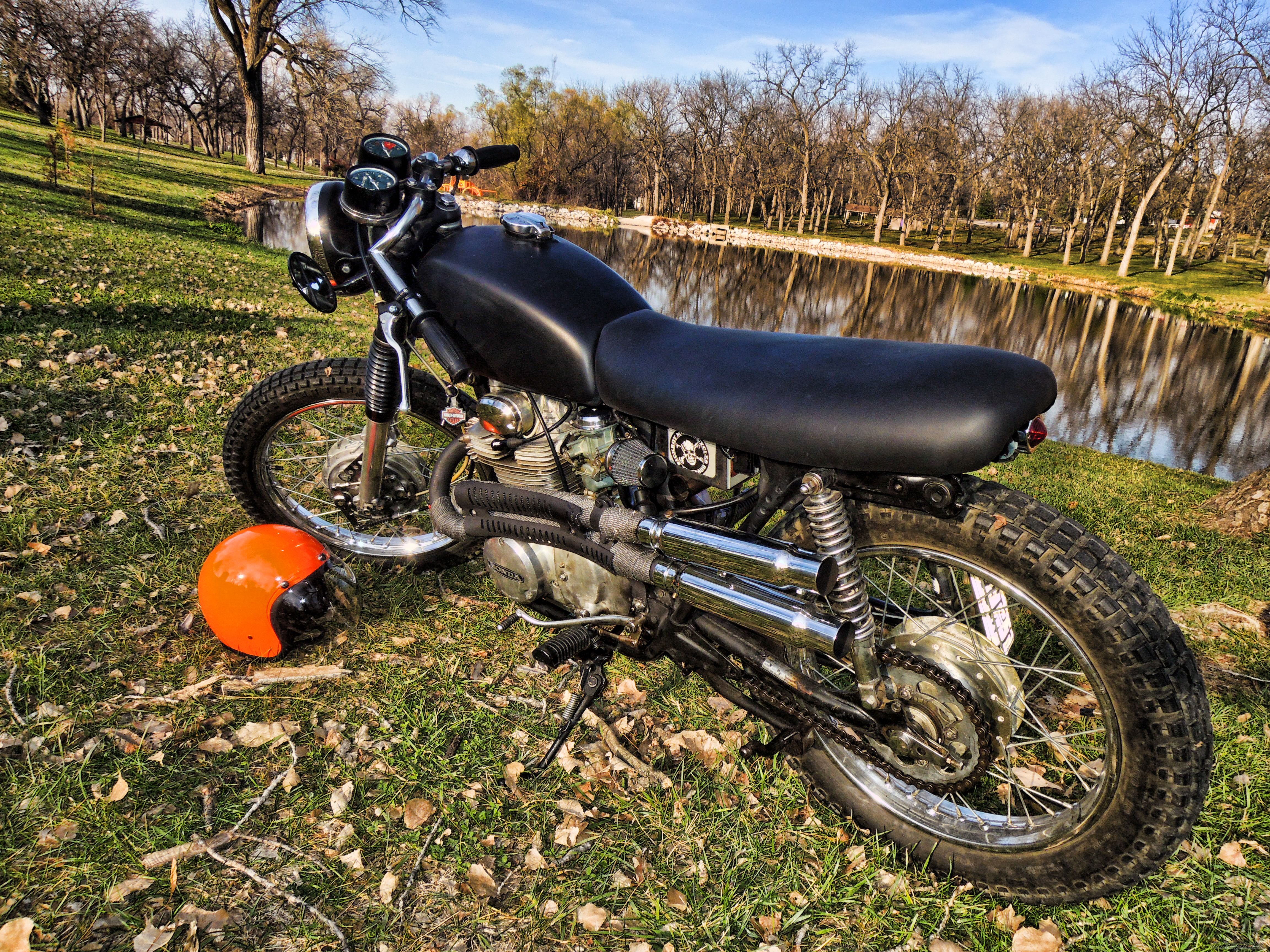 Photo 2476893