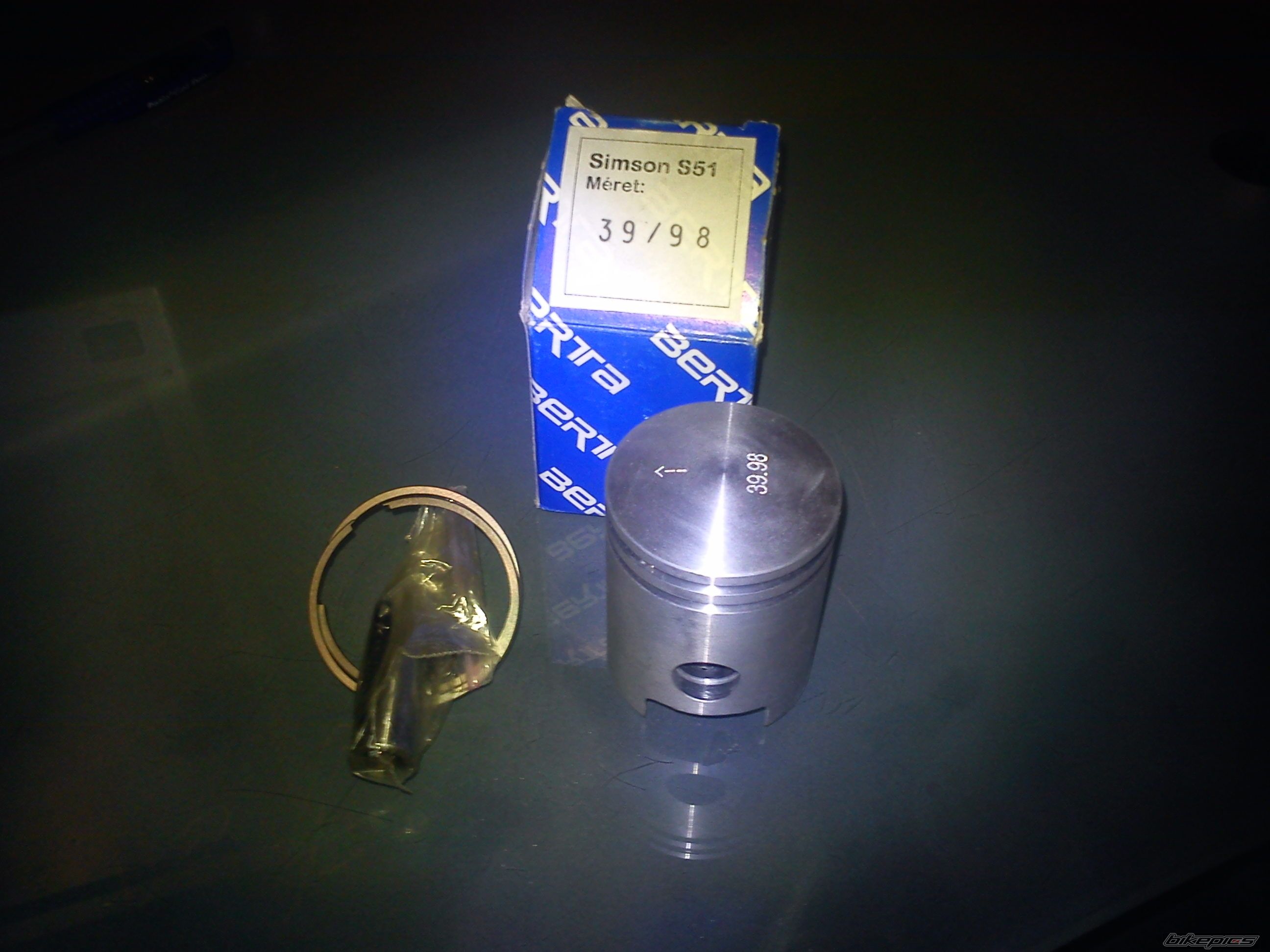 Photo 2477095