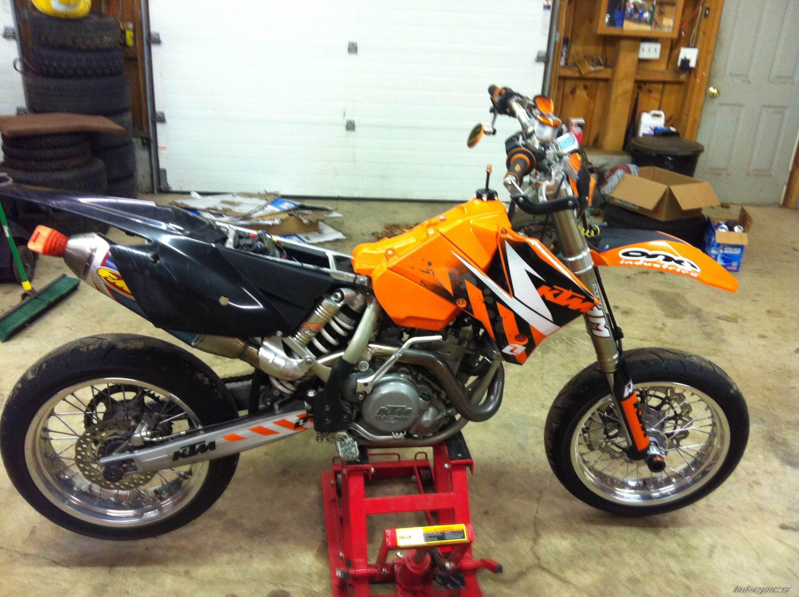 Photo 2477184