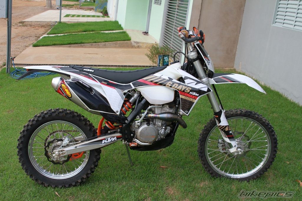 Photo 2477240