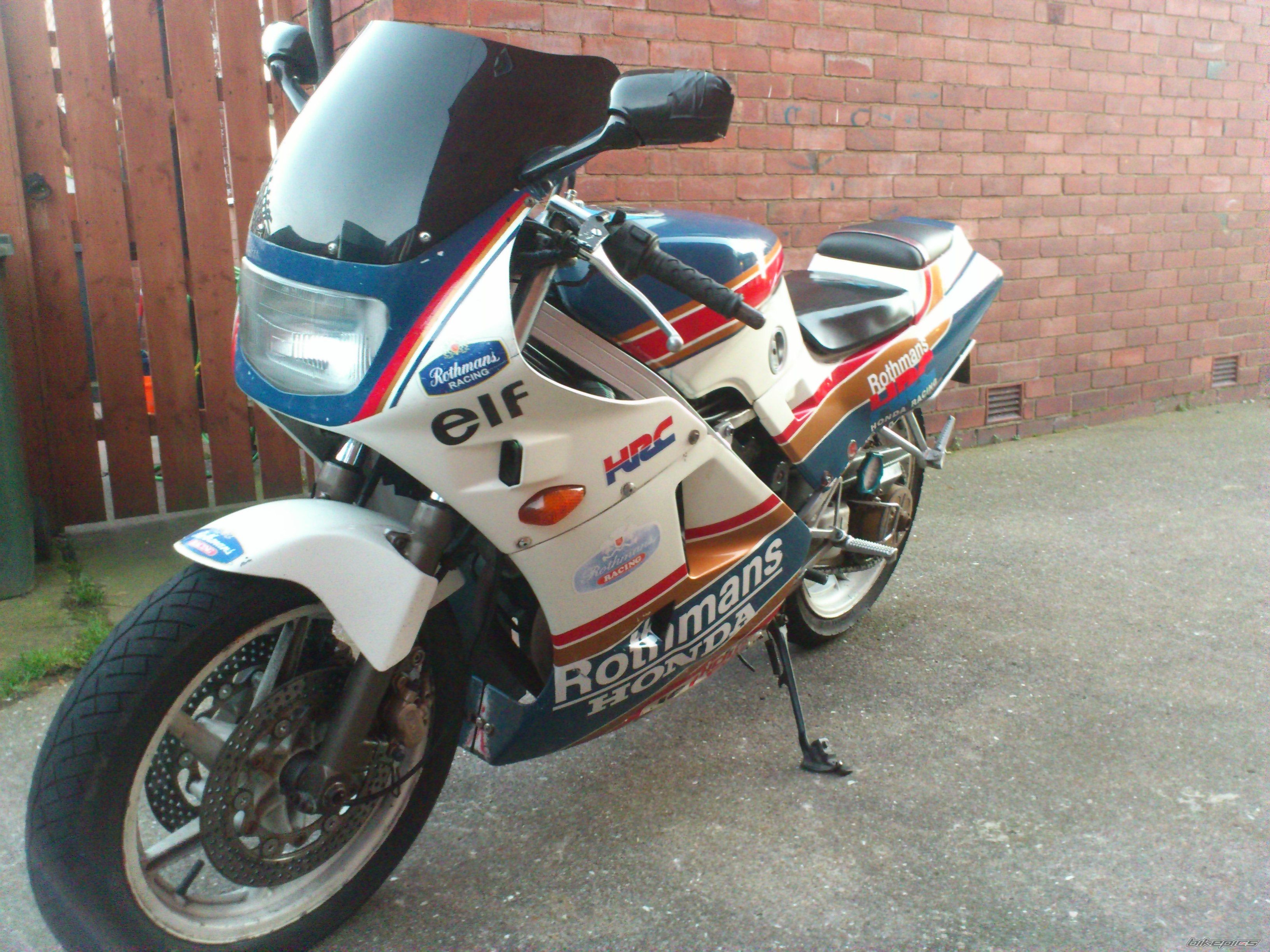 Photo 2477740