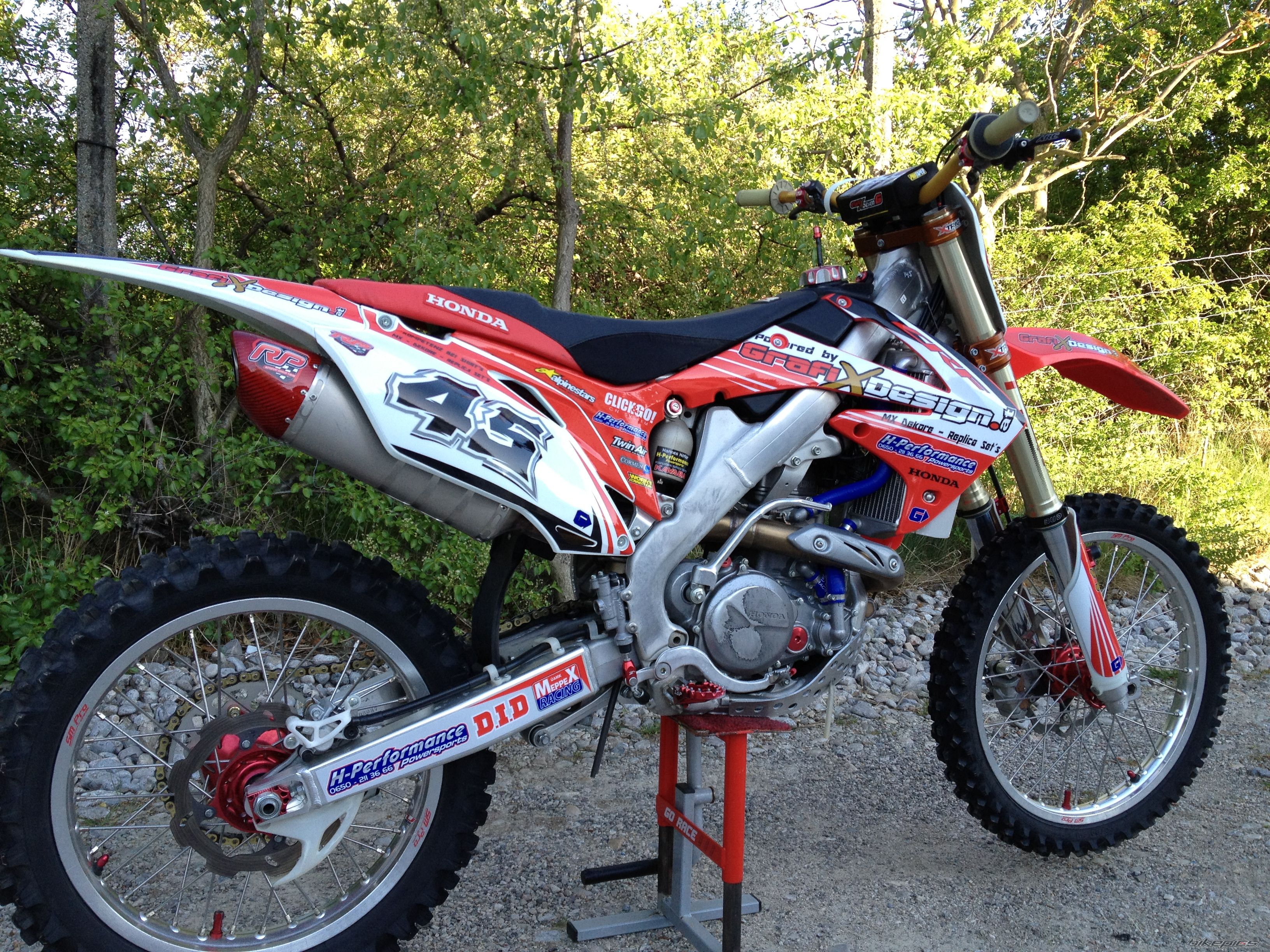 Photo 2478070