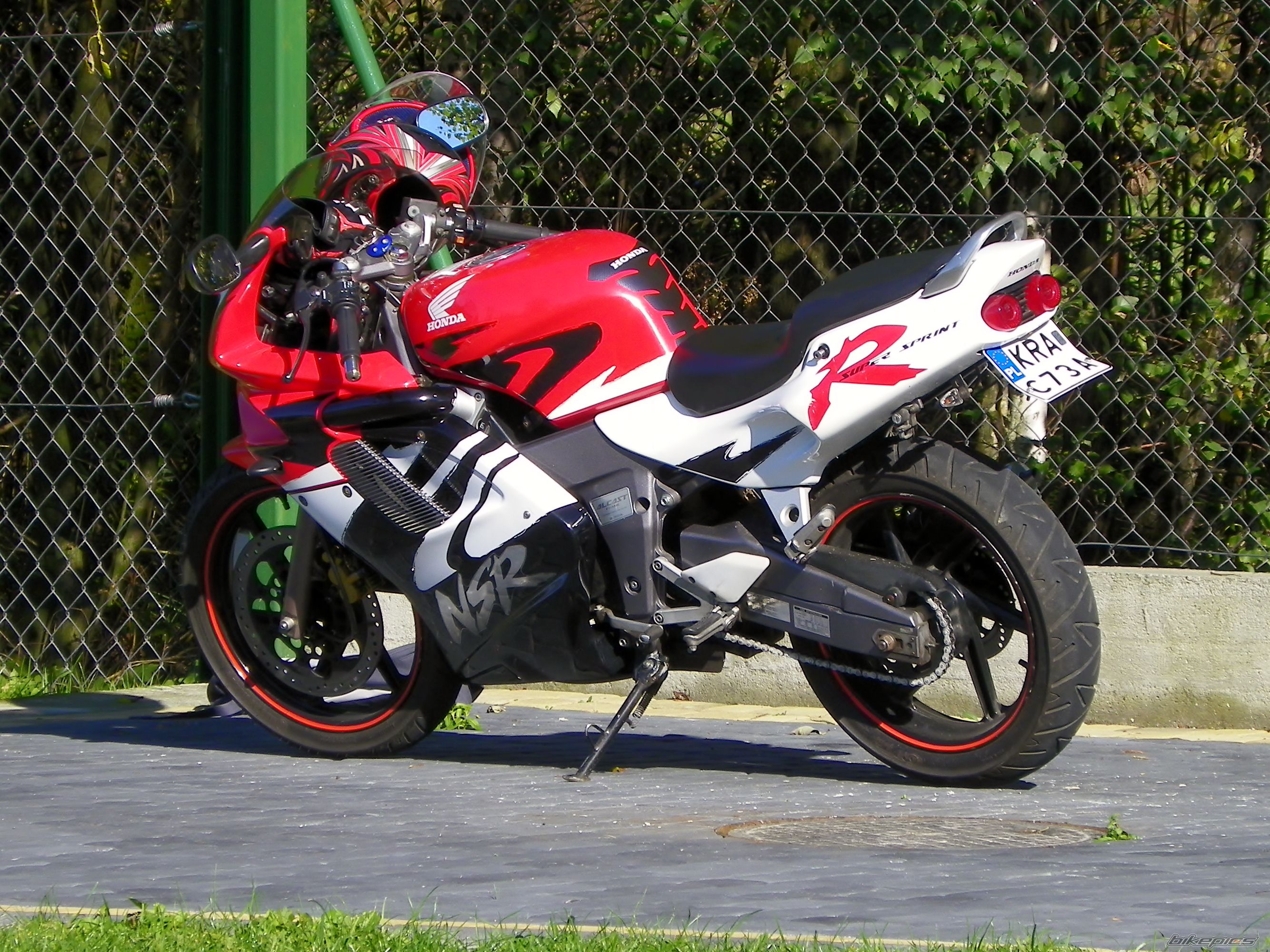 Photo 2478974