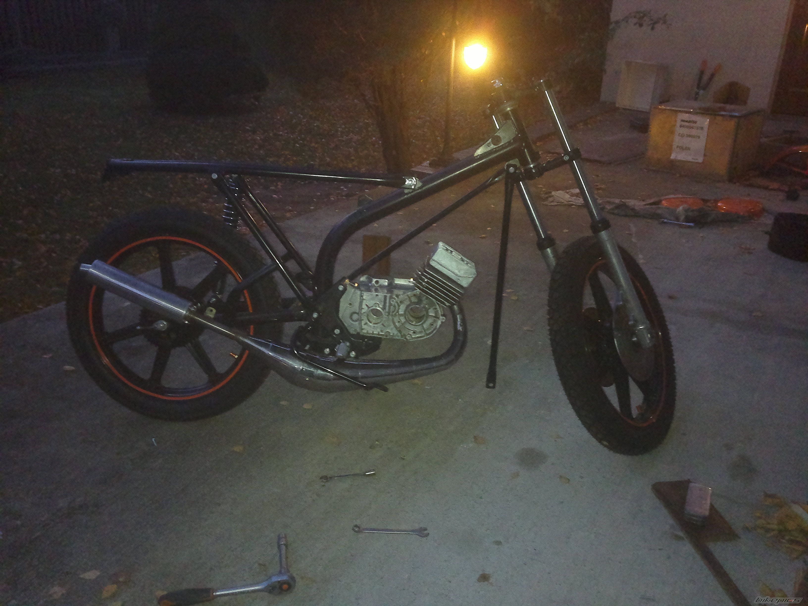 Photo 2479124
