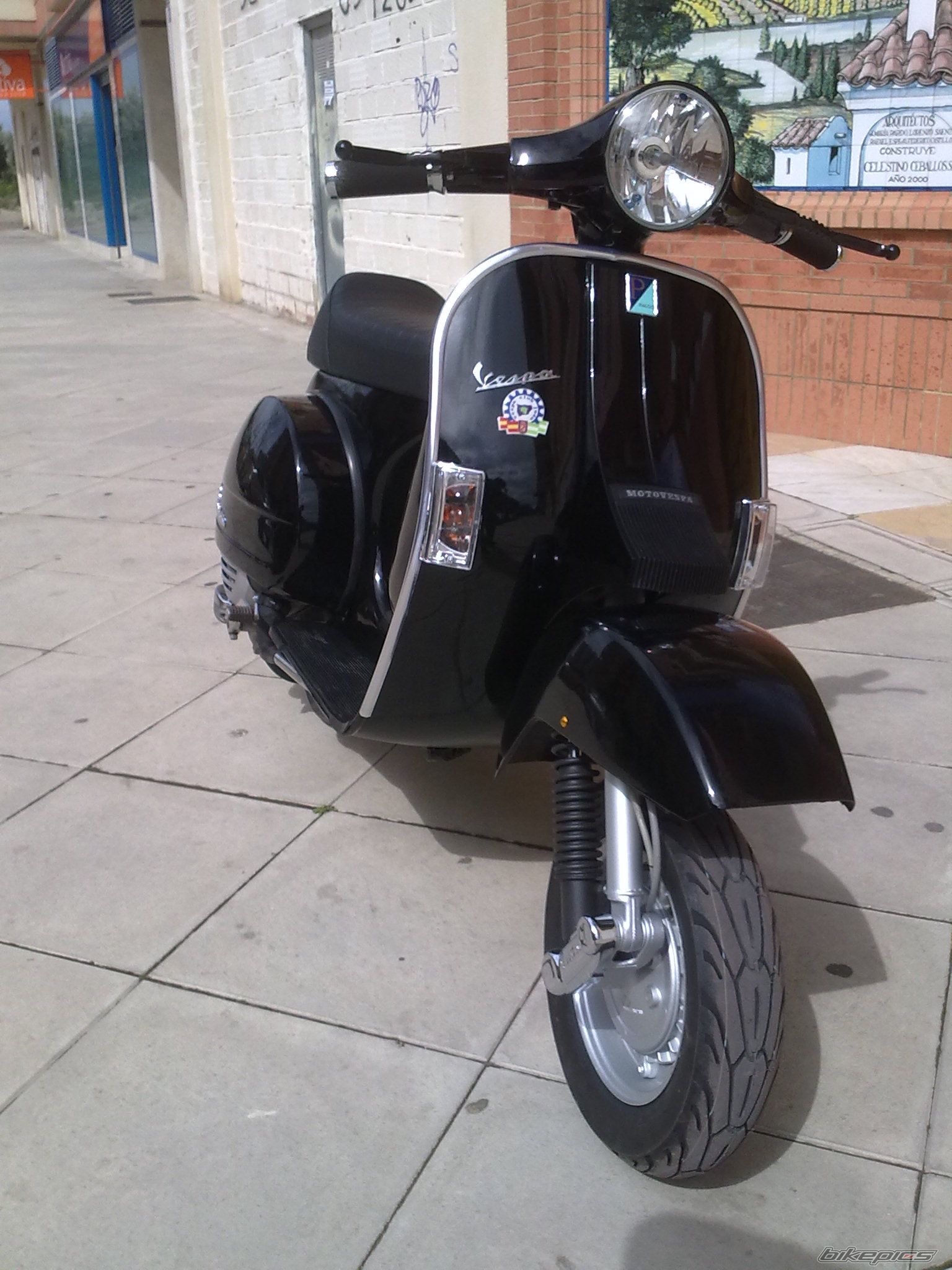Photo 2479221